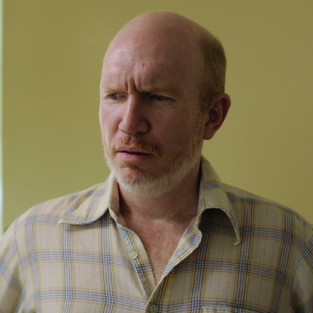 Bill Bill is a nice man who almost falls in love with Lil. Bill misinterprets Lil's commitment to getting to know new people as stalking and breaks off the relationship early. Bill is played by Chris Crofton. IMDB page
