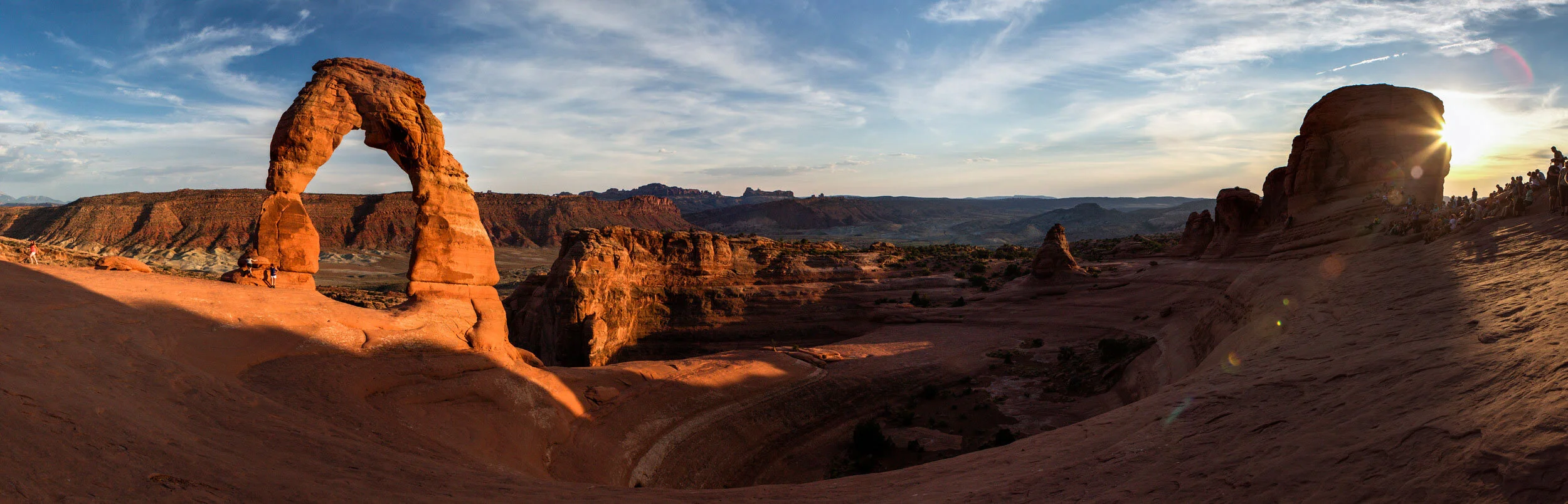 Focus+on+Nature+Entry+5+-+Steele+Burrow+Delicate+Arch+Pano.jpg