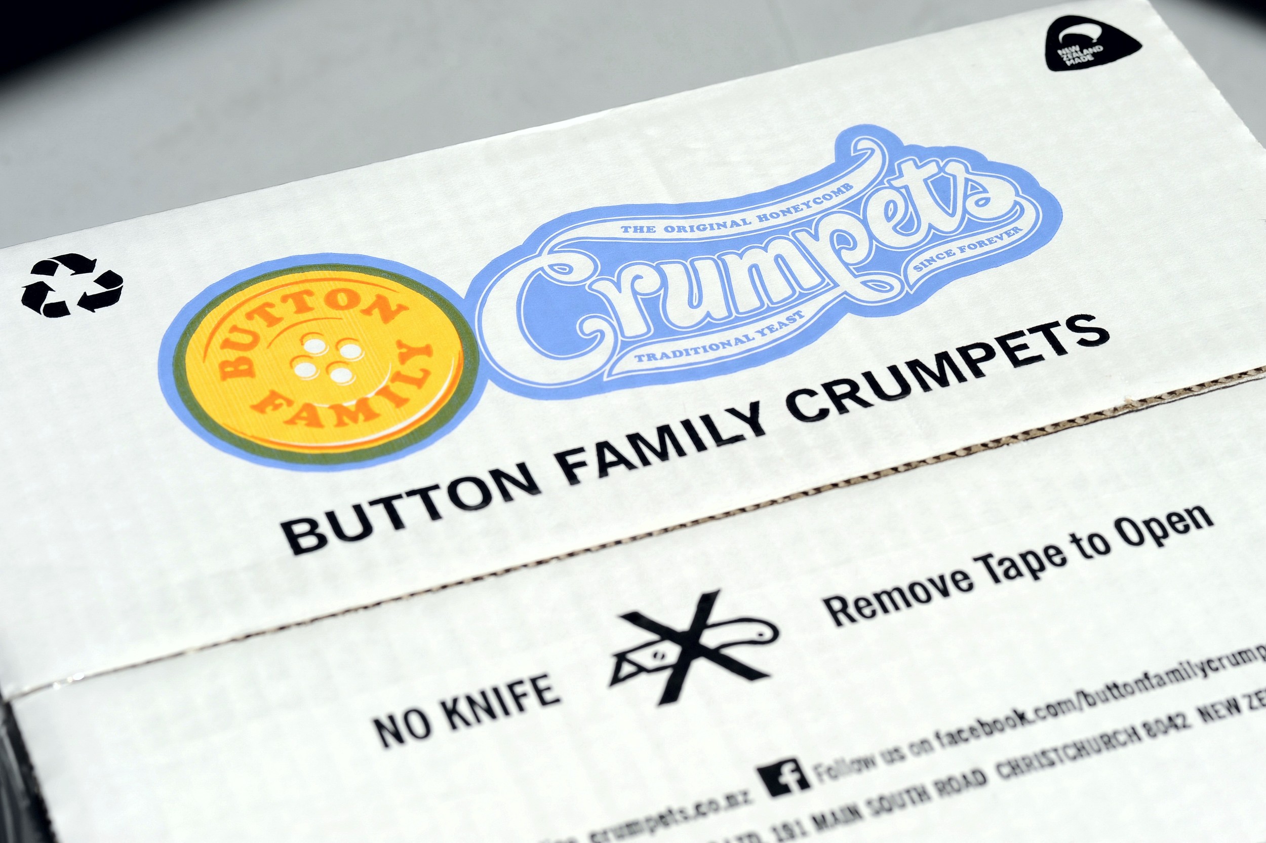 button-family-crumpets-carton_4009.jpg