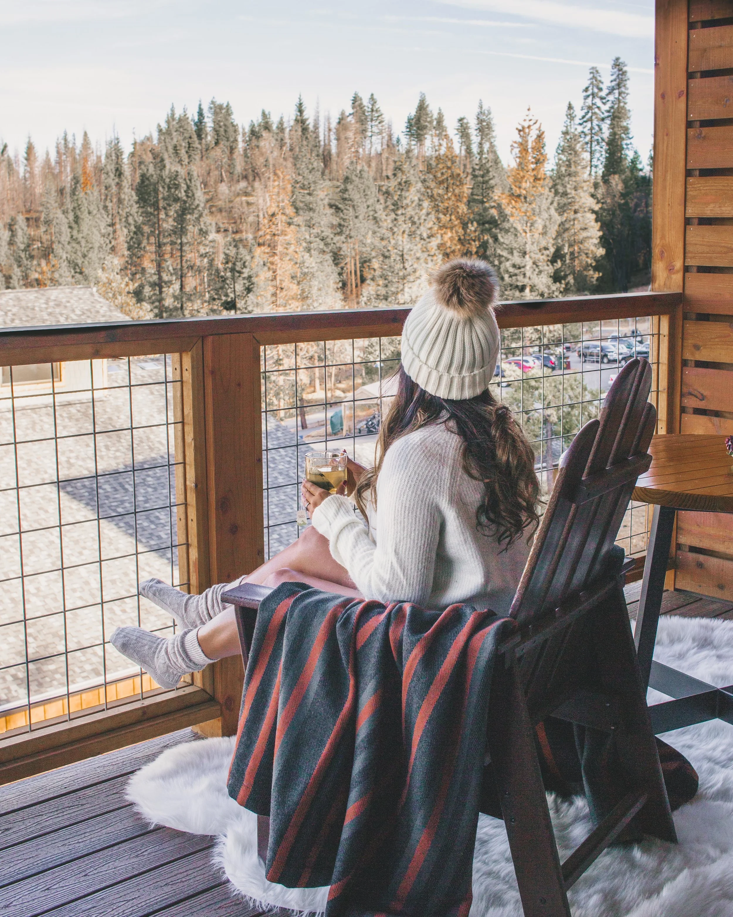WHERE TO STAY IN YOSEMITE: REJUVENATE AT RUSH CREEK LODGE