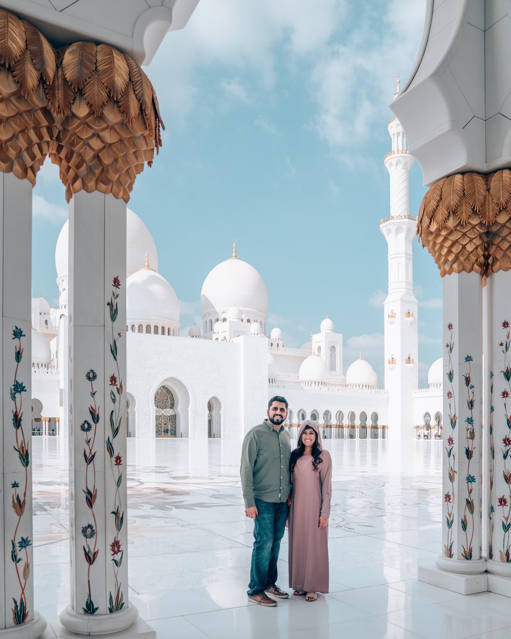 10 Things You Need to Know Before Visiting the Sheikh Zayed Mosque in Abu Dhabi