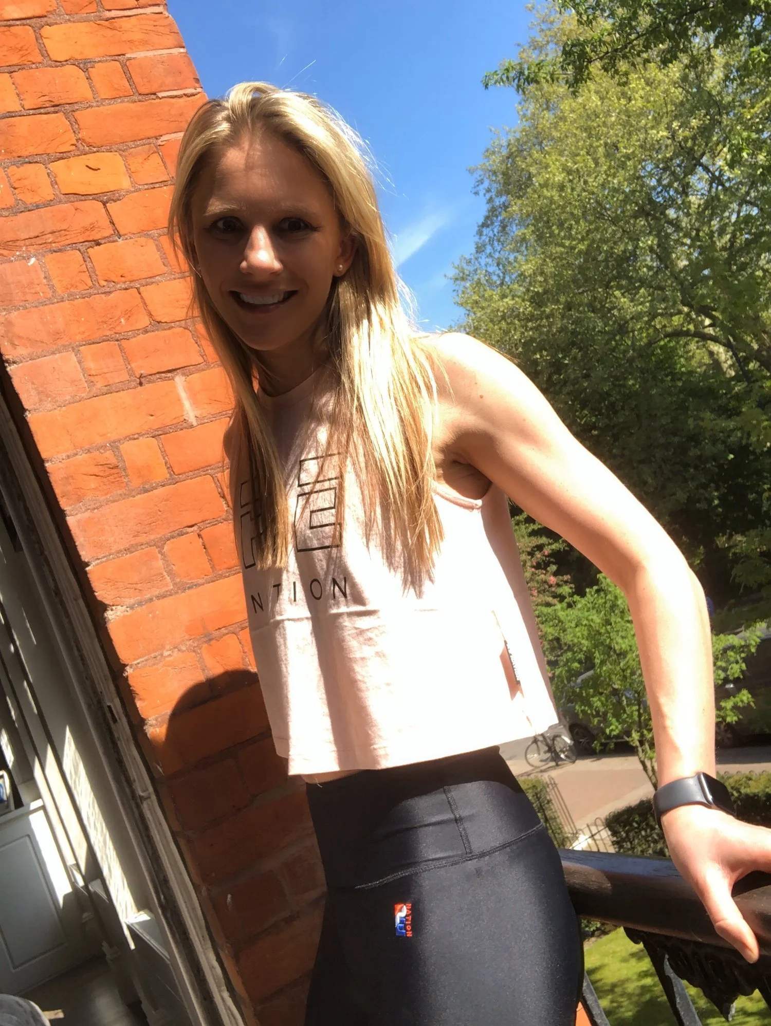 Mobile personal trainer session in Battersea with Zara Smalley