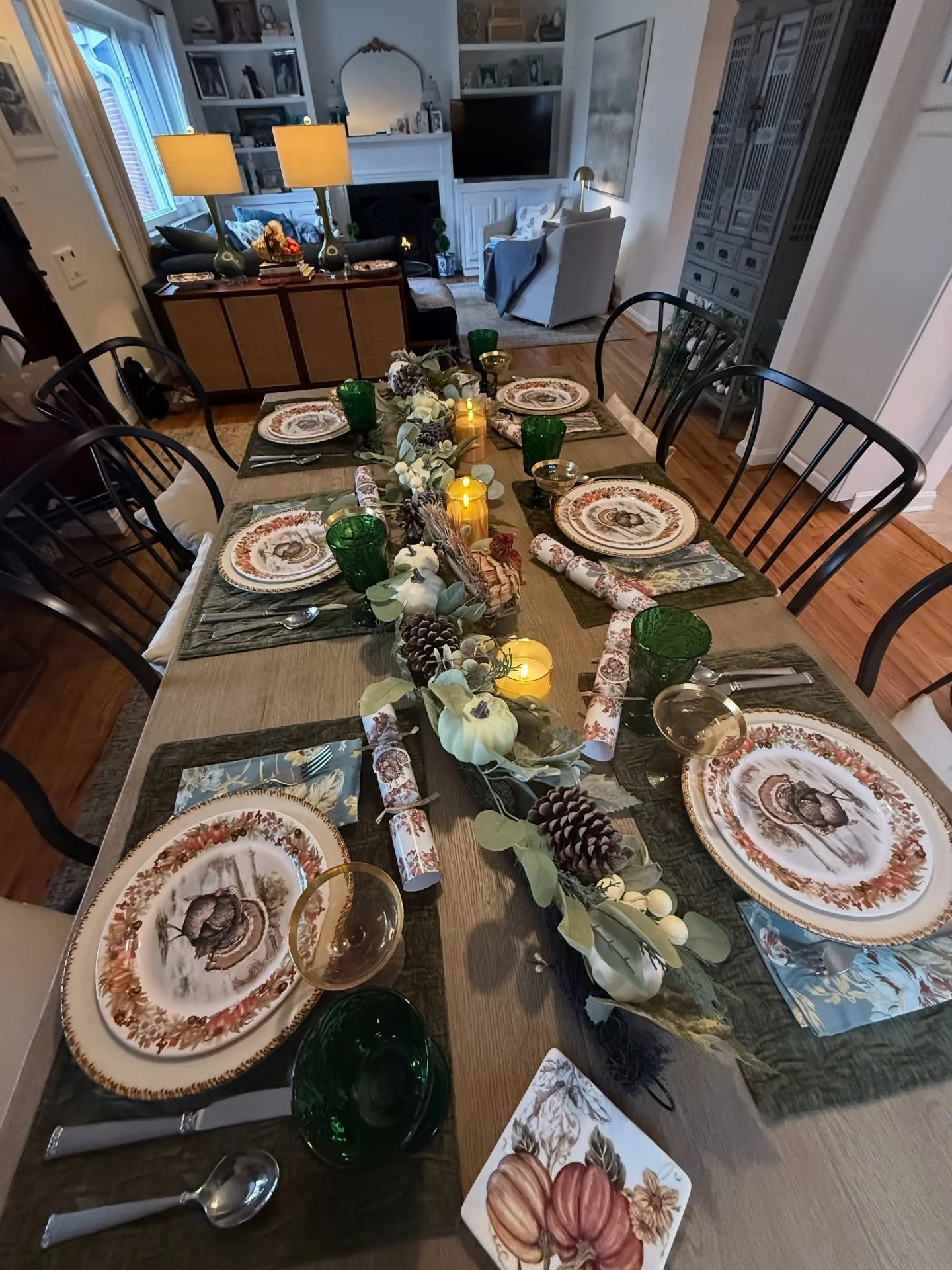 Thankful, grateful, happy for it all&hellip;
 
Tablescapes, turkey, fixins&rsquo;, pies, lots of laughs, good chats, dress up, silly games and movie reenactments, and time together. Thank you Uncle Phil, Aunt Jane, and Grampy for making it a special 