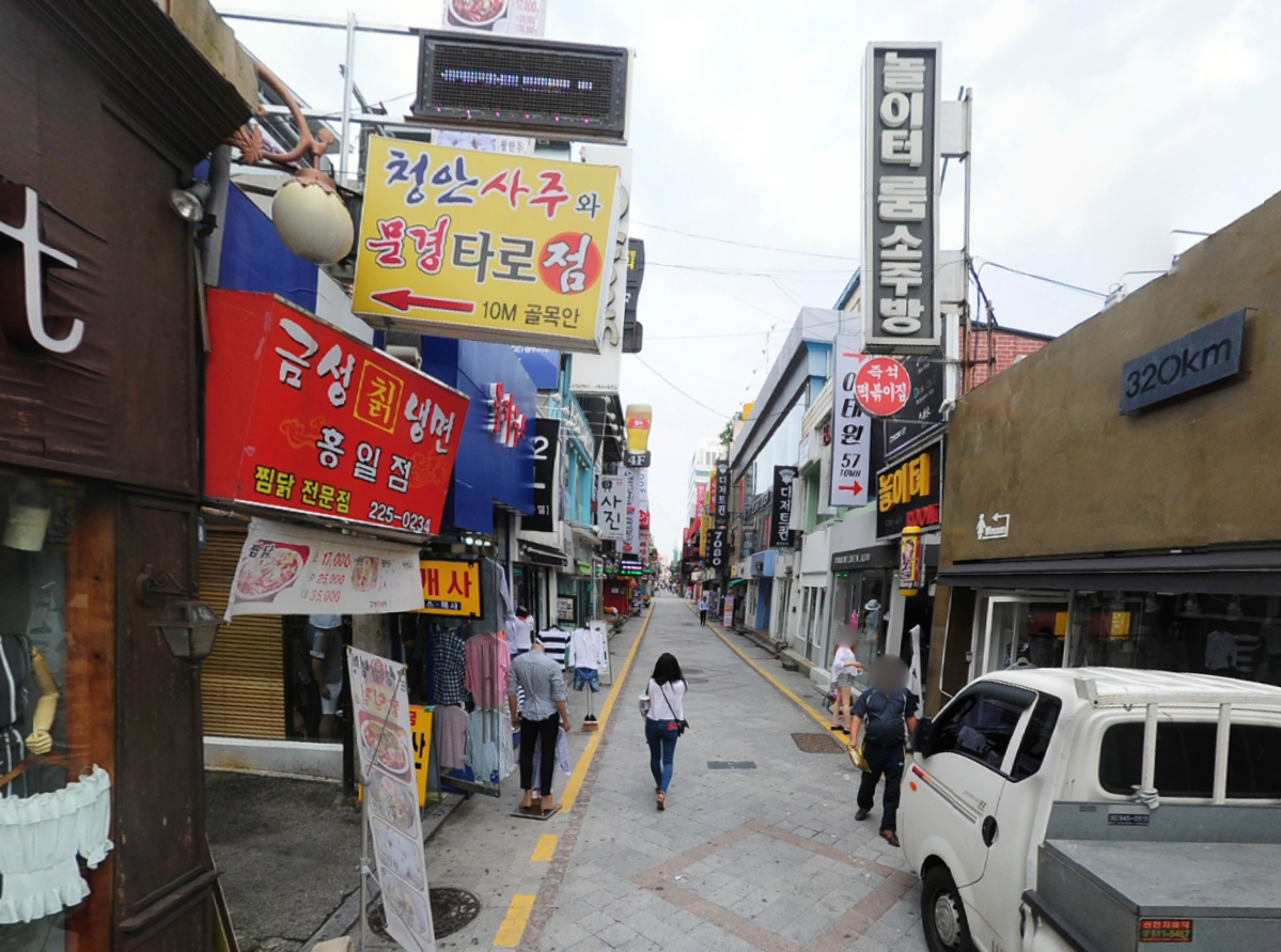 The location: Gwangju, Korea. 광주광역시 동구 중앙로160번길 25-1 