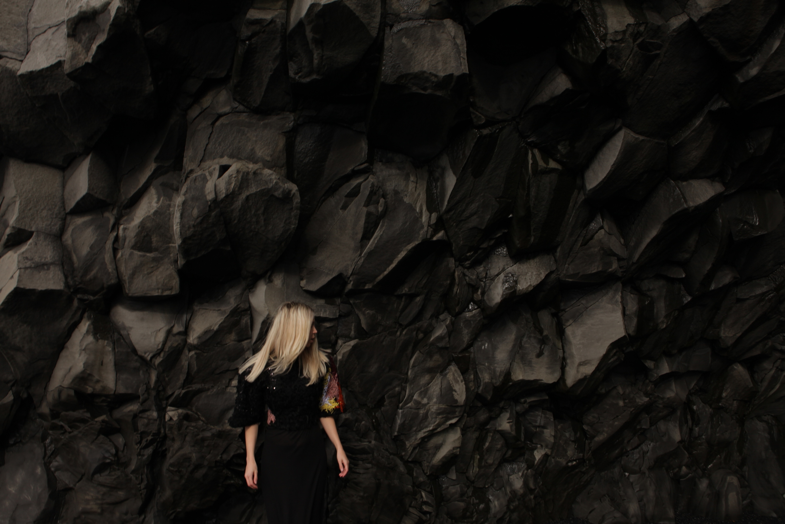 The rock formations inside the caves are insane