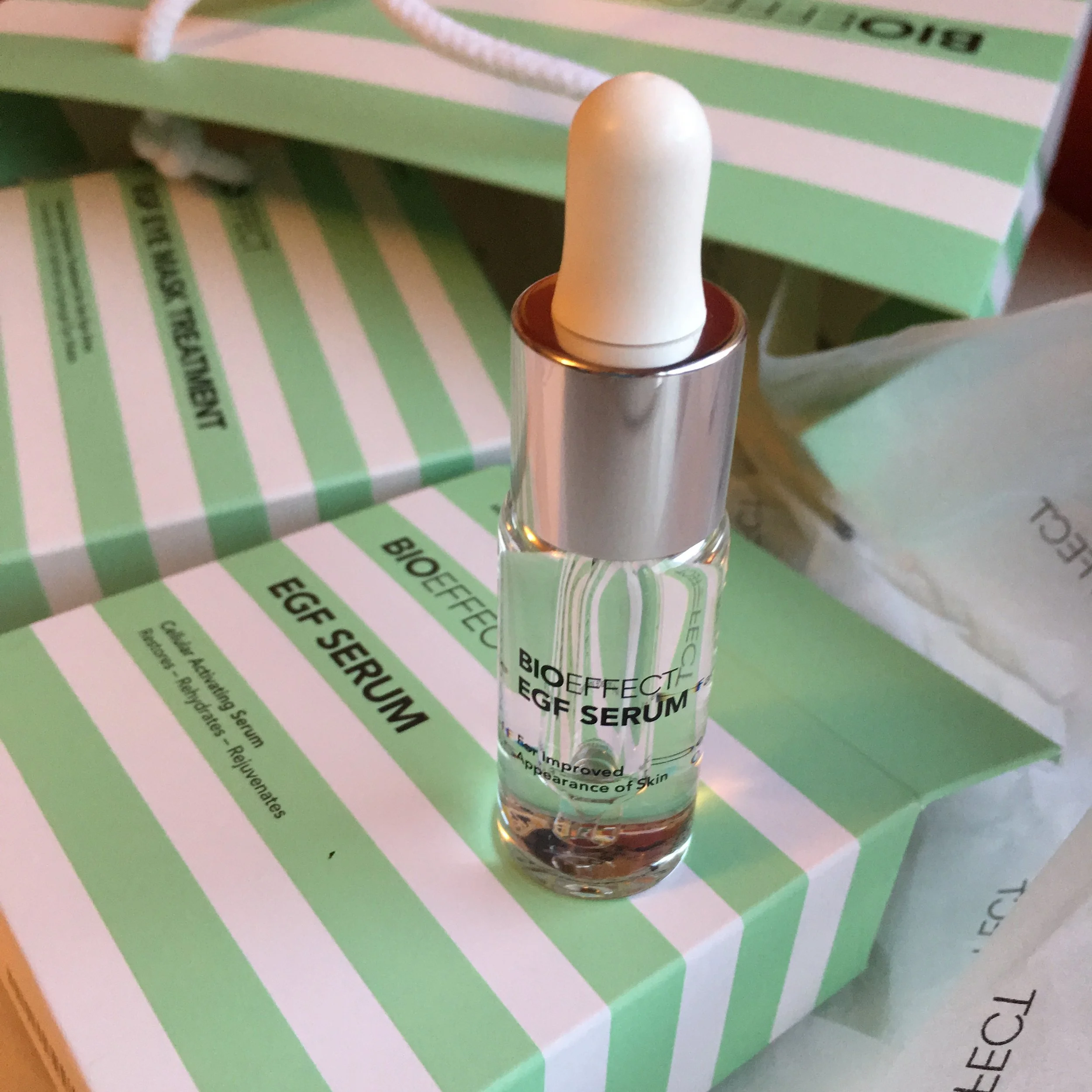 Clinically proved to rejuvenate the skin: Bioeffect EGF serum 