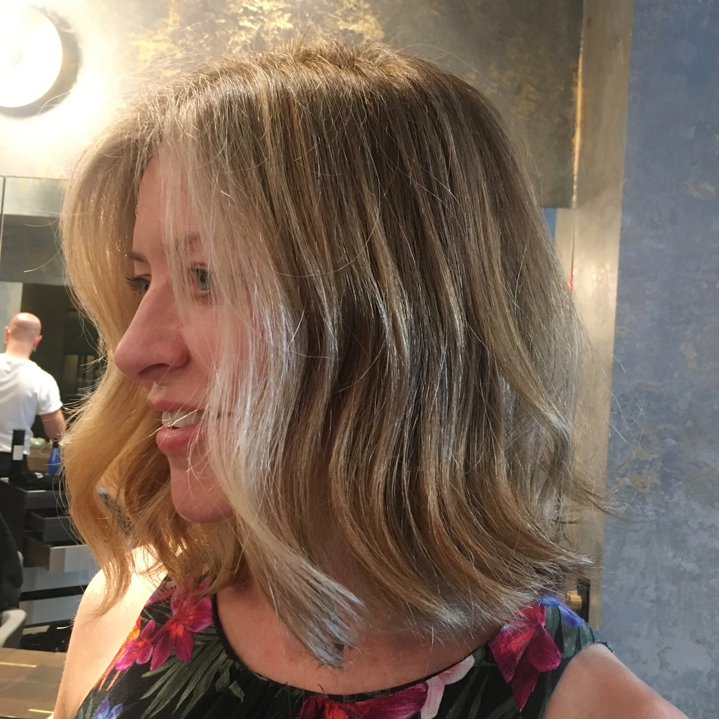 Shiny, natural-looking dark blonde - bespoke herbal colour by Gennaro dell'Aquila 