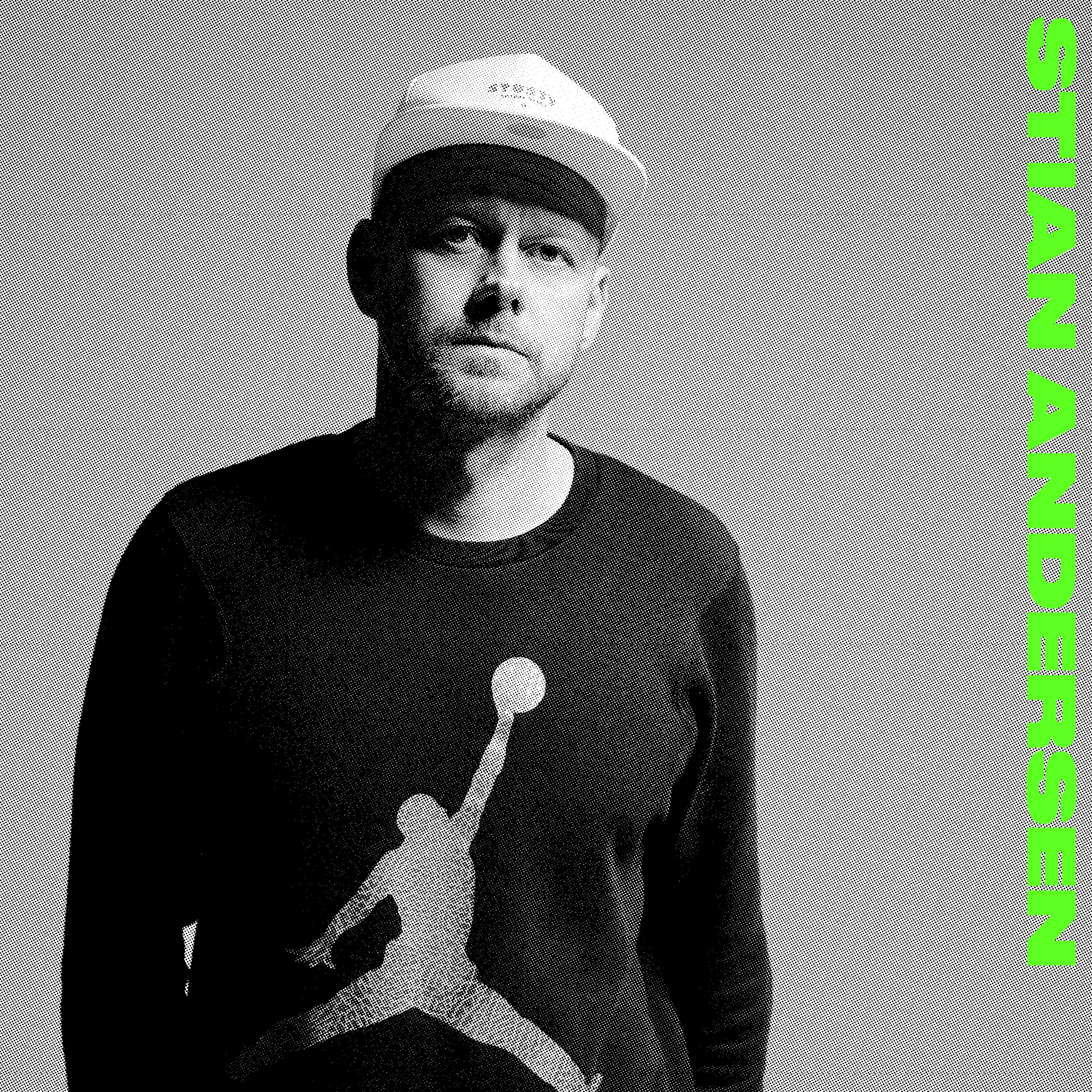 Stian Andersen i samtale med Asbjørn Slettemark Stian Andersen er en av Norges aller fremste musikkvideo regissører og fotografer, som de siste 20 årene har reist verden rundt på oppdrag for internasjonale og norske oppdragsgivere innen musikk, mote, reklamefilm og dokumentarfilm. Stian har regissert musikkvideoer for artister som Karpe Diem, Robyn & Røyksopp, Lars Vaular, Highasakite, Gabrielle, Morten Harket, Kvelertak og Susanne Sundfør. Han har vunnet priser over hele Europa og vist dokumentarfilmer og musikkvideoene sine på filmfestivaler i hele verden. Han står også bak flere bokutgivelser av sine fotografier bla. de to prisvinnende fotobøkene "Turboneger Fotografier 1993-2009" og "A-ha Photographs 1994-2010" utgitt på Aschehoug og Forlaget Press. Stian har laget mer enn 50 platecovere for artister som Røyksopp, A-ha, Dum Dum Boys, Highasakite og Astrid S og fotografert artister som Prince, Johnny Cash, Michael Jackson, Daft Punk og Leonard Cohen for å nevne noen. Stian andersen i samtale med asbjørn slettemark er (ikke overraskende) et intervju/samtale mellom de to