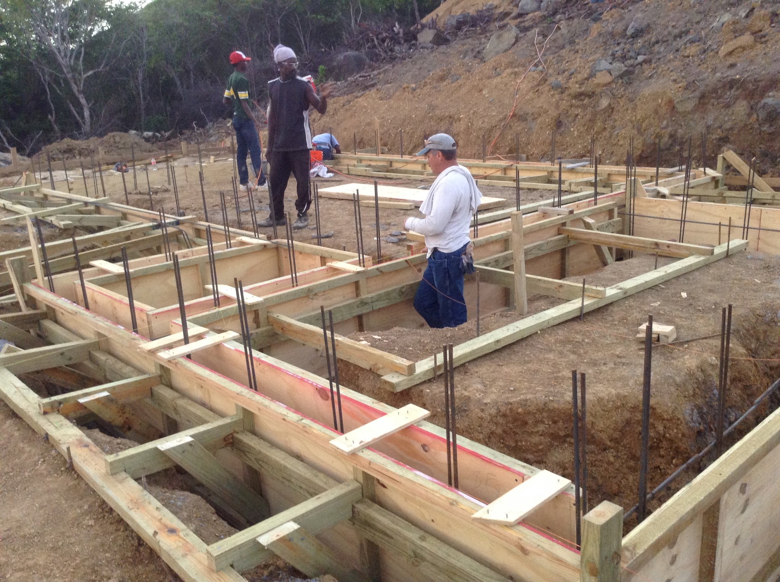 2016.12.14 Lot #14 Stemwall Form Work.jpg
