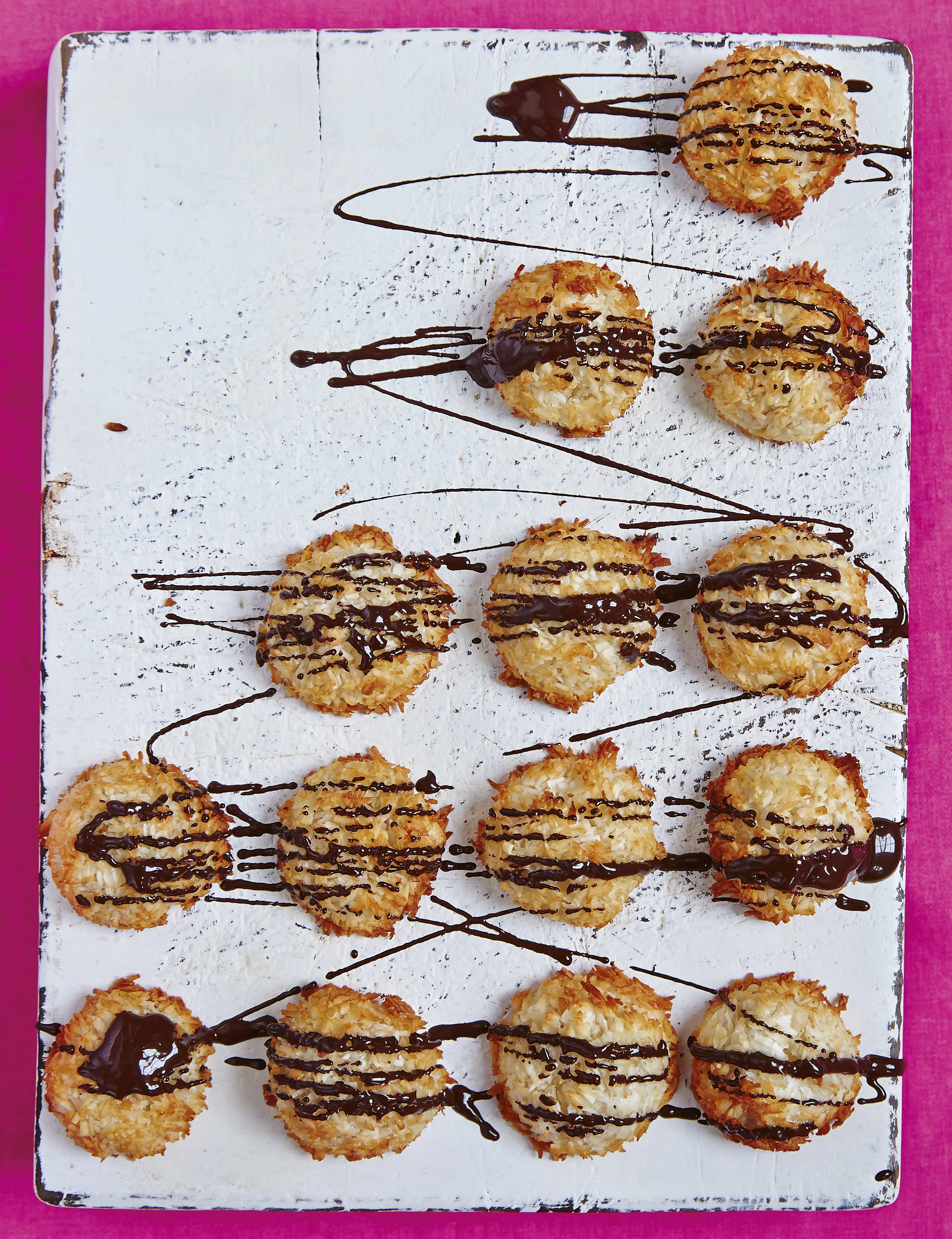 289_GS_chocolate_drizzle_coconut_macaroons.jpg