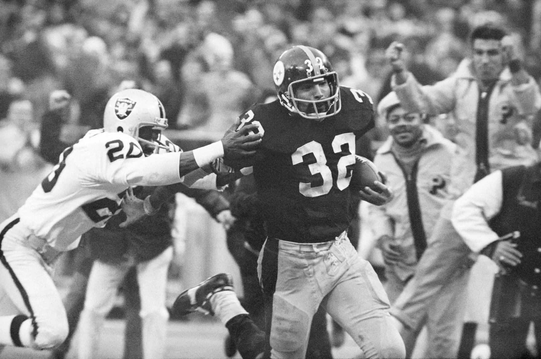 Franco Harris discusses his legacy just days before his death