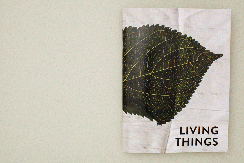 LivingThings_Buch2.gif