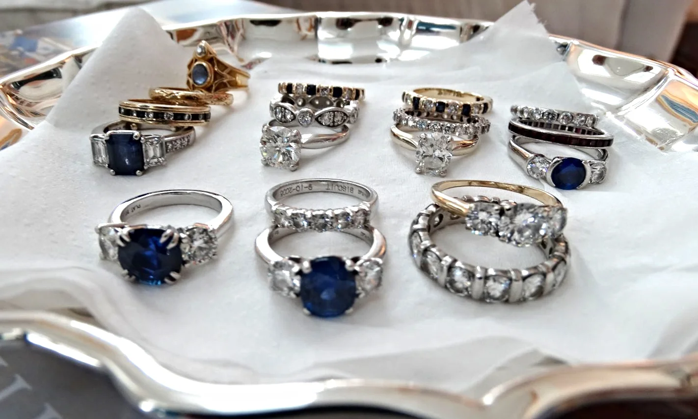 “I’m ENGAGED!”