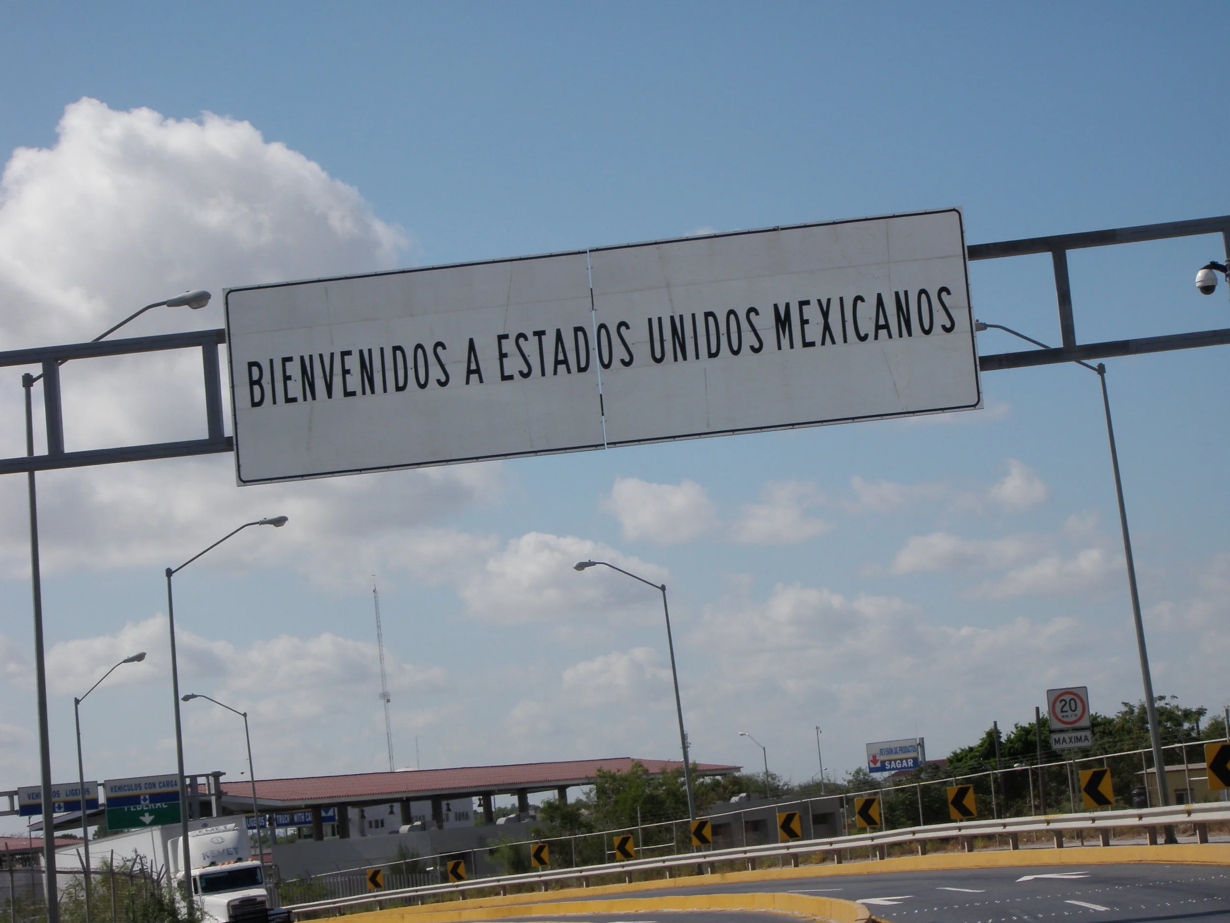 welcome to mexico.JPG