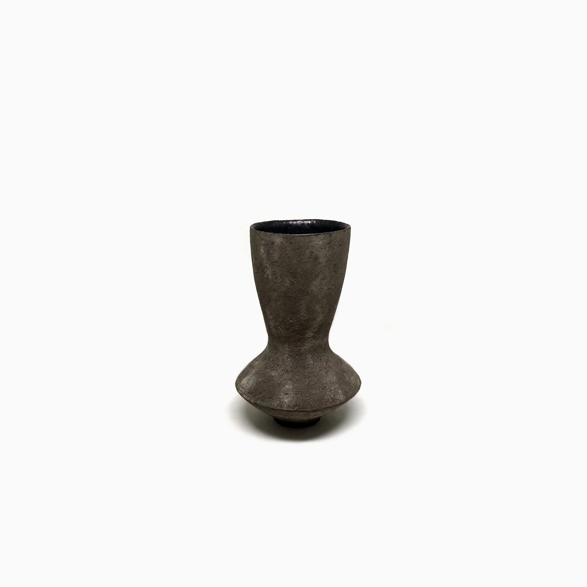 vase+3+sabi+dark.jpg
