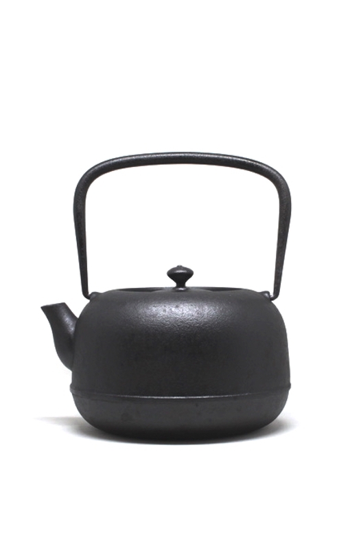 azmaya iron kettle