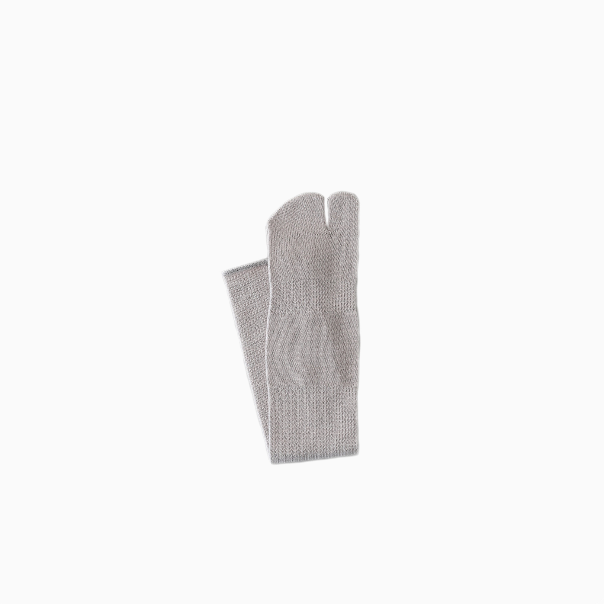 tabi+socks+wool+silver+shell_.png