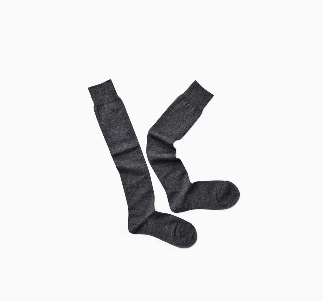 knee+socken+charcoal+gray+.jpg