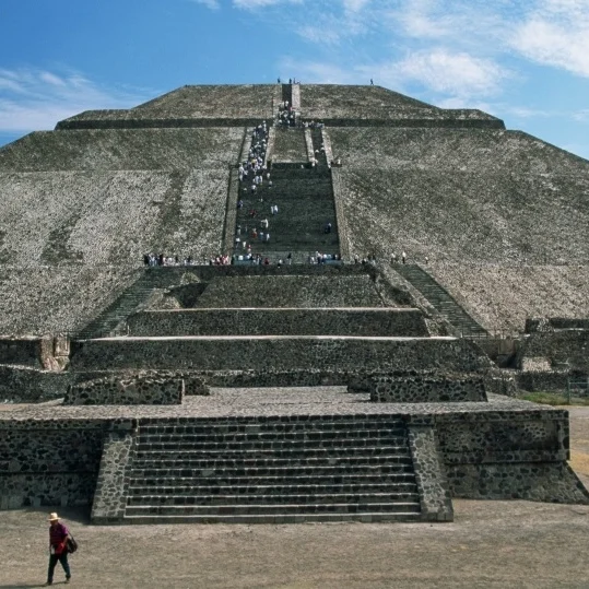 pyramid-sun-teotihuacan-P.jpeg