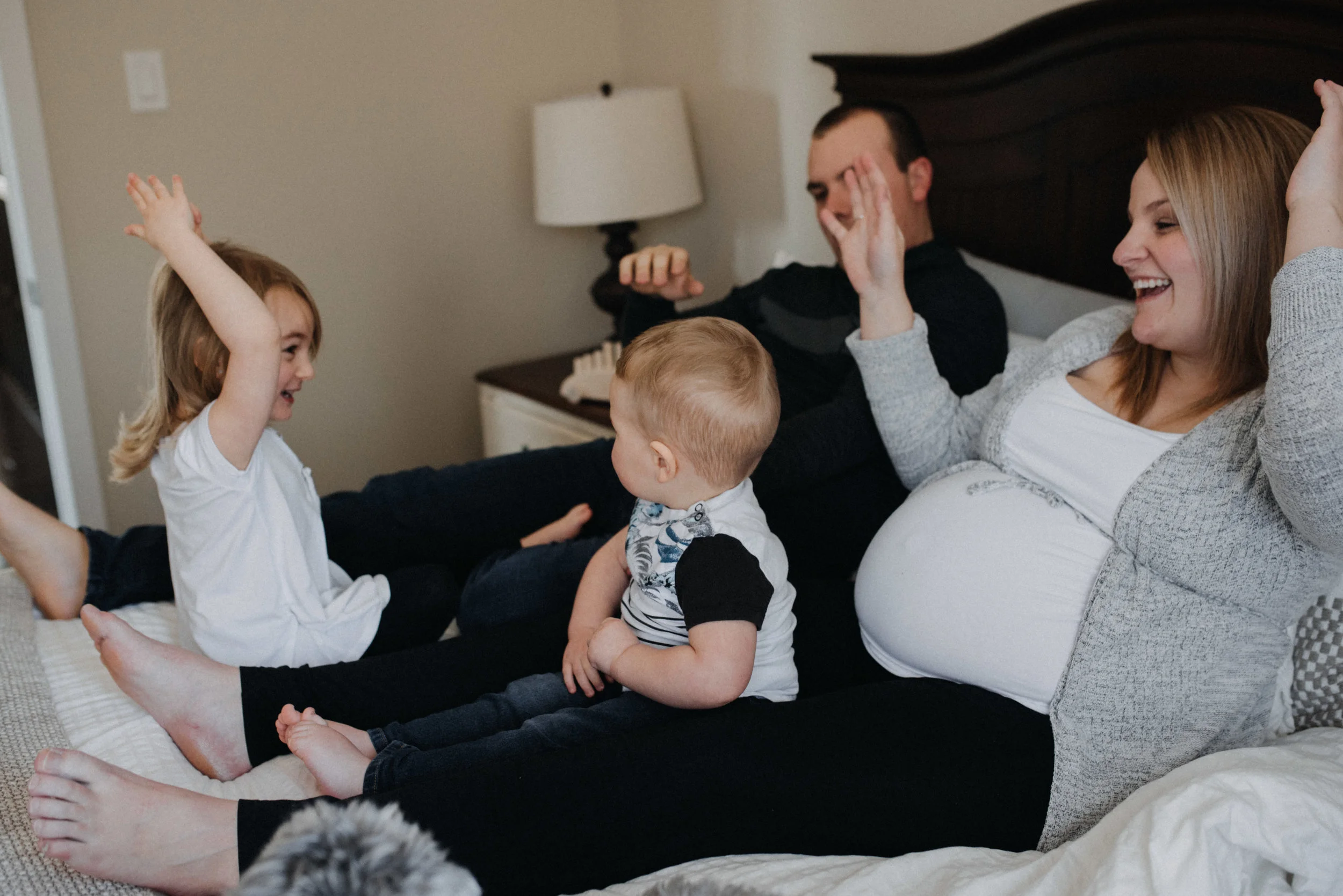 photographe_gatineau_ottawa_photographer_maternité_nouveau-né_newborn_maternity_lifestyle_candid_documentary_natural_family