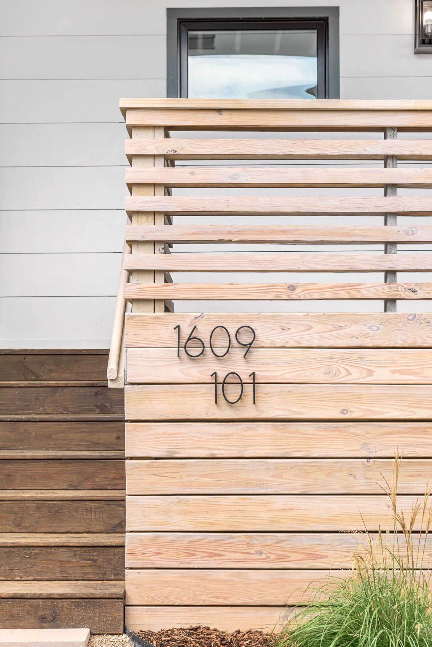 Read Ave 1609_Web_13.jpg