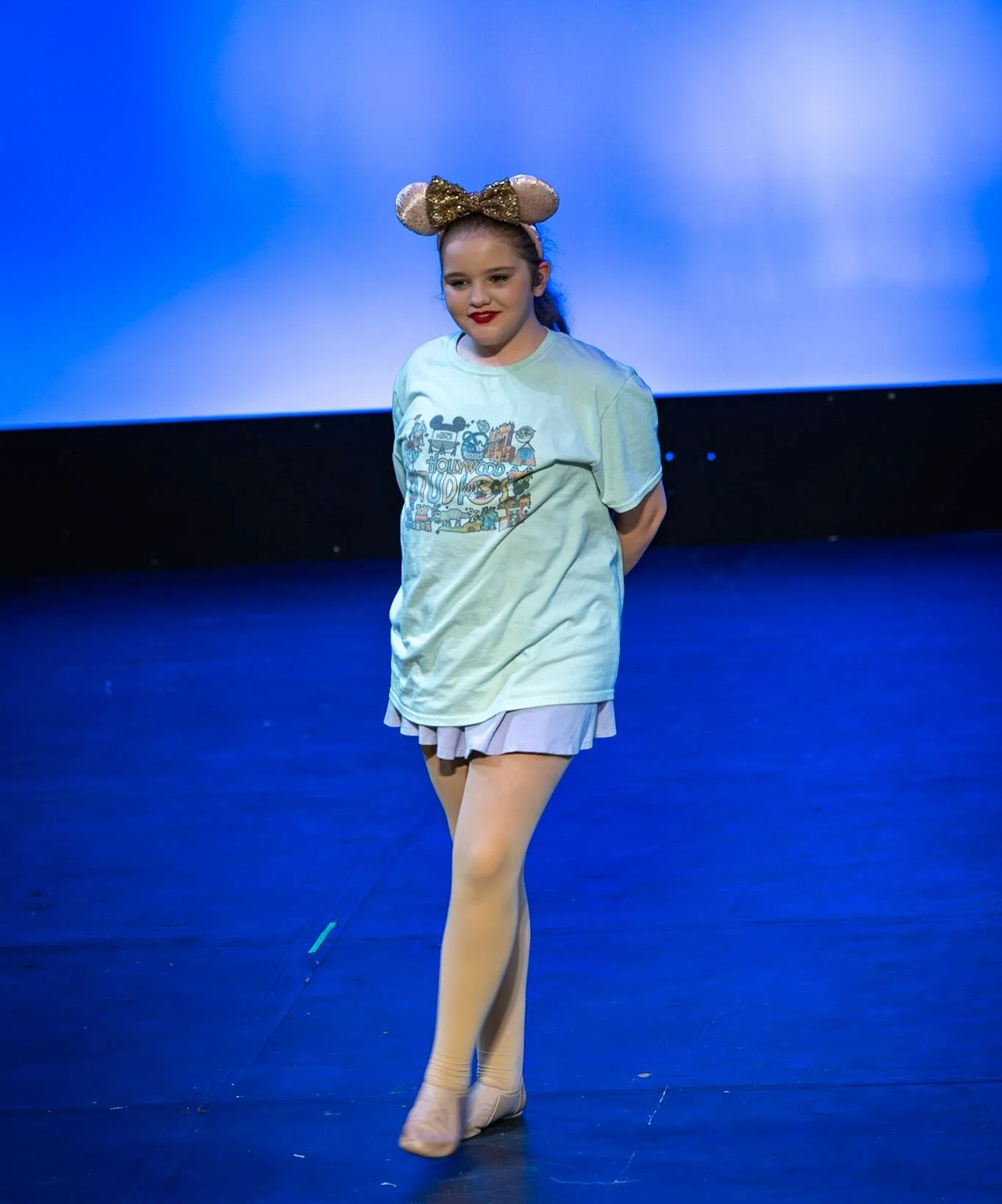 Make sure to sign up for the Disney trip by next week! October 10th.🌟Perform in a Disney parade and have fun with all of your dance friends! More information here: https://drive.google.com/file/d/17vsfWShBaqcxSGMobdFtQziE0iuX2Rci/view?usp=sharing

#