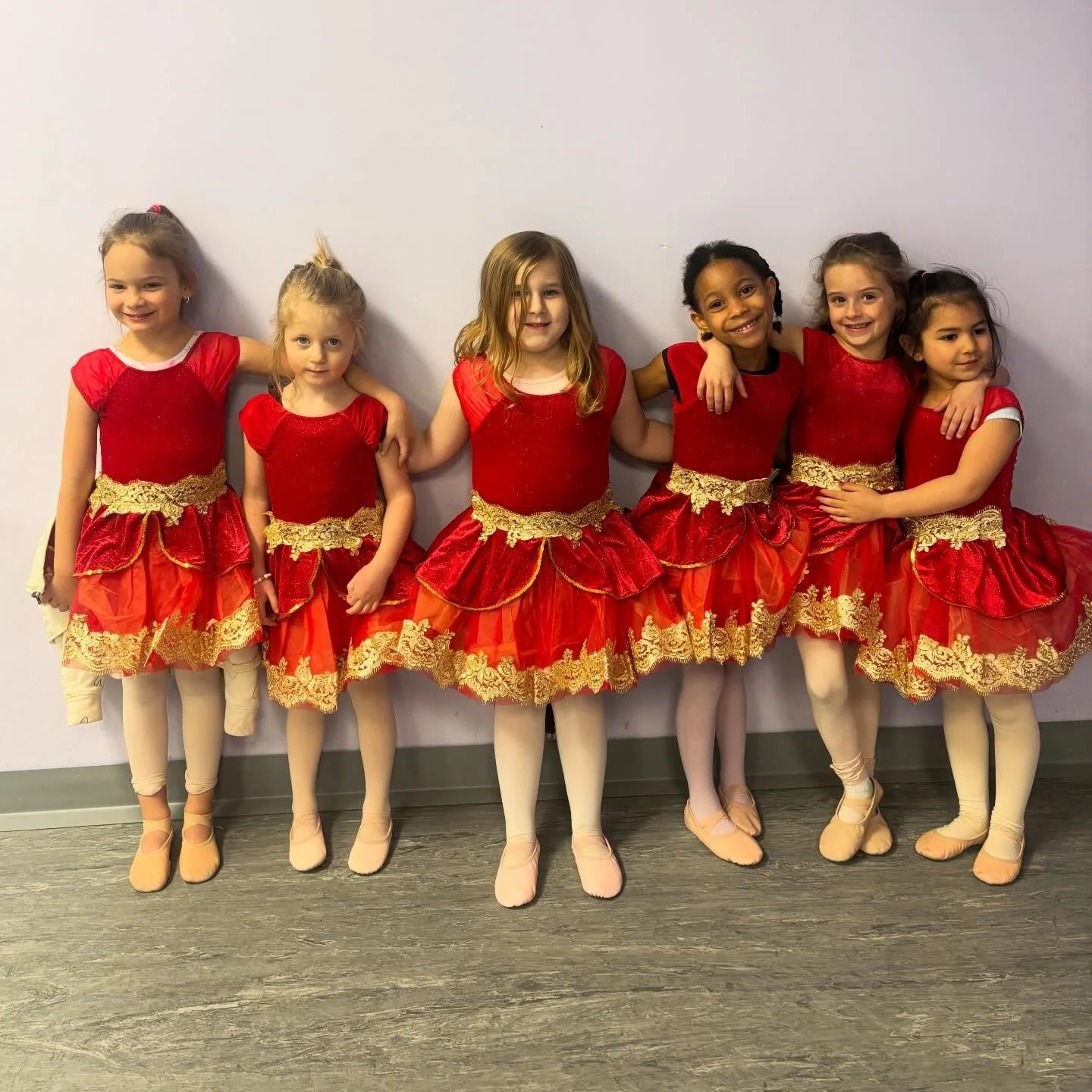 We ❤️our dance friends! #2ndstreetdance #dancefriends #dancefriendsarethebestfriends