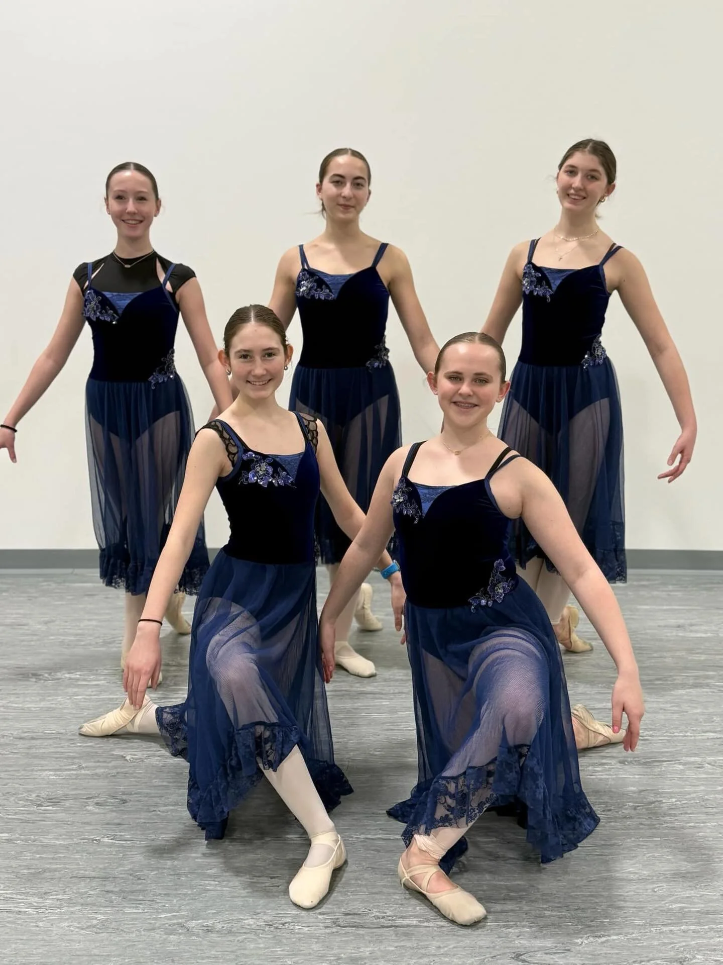 Beautiful ladies in beautiful costumes! 

#2ndstreetdance #dancerecital #balletdancers