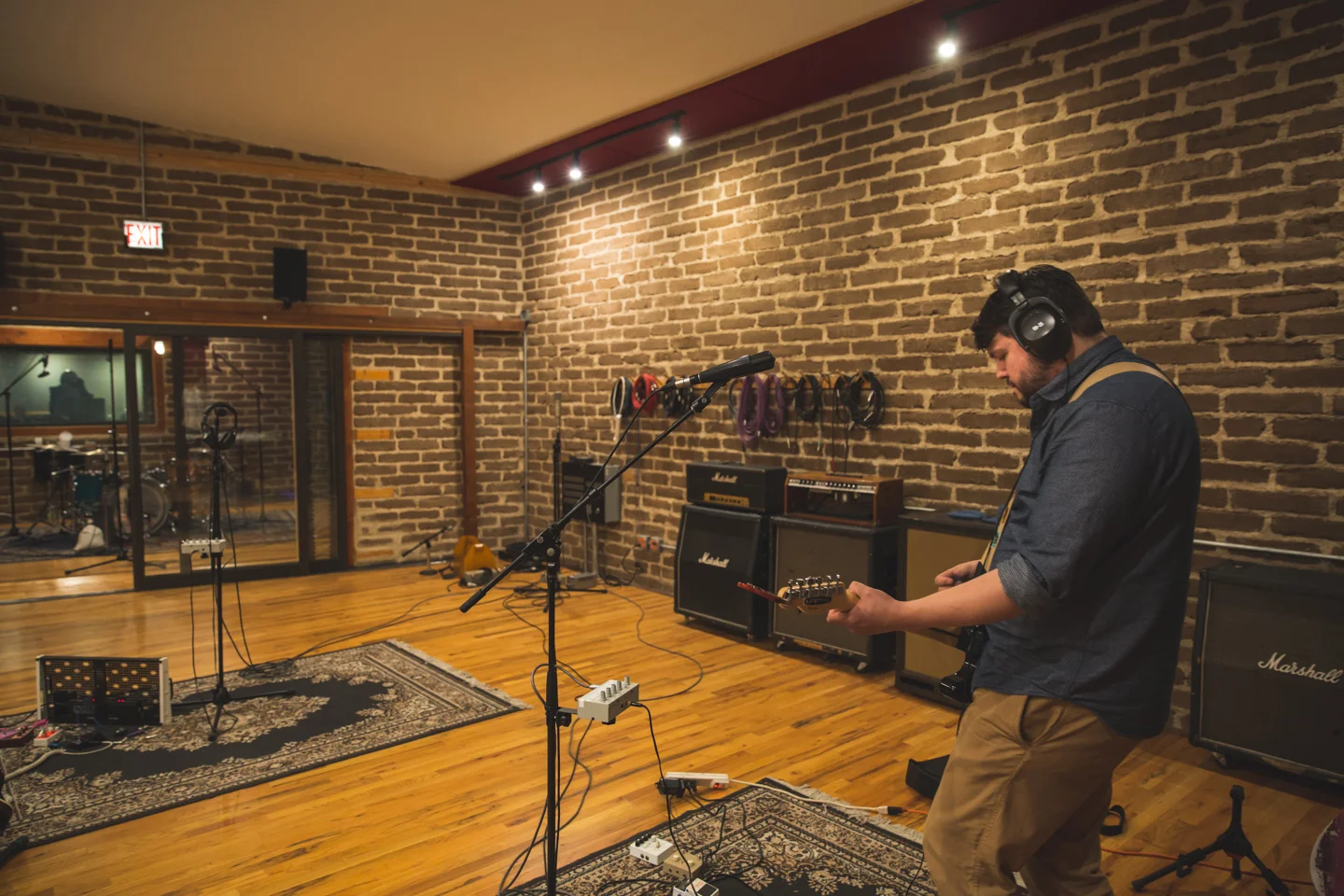 Burst and Bloom In-Studio-0022 (Web).jpg