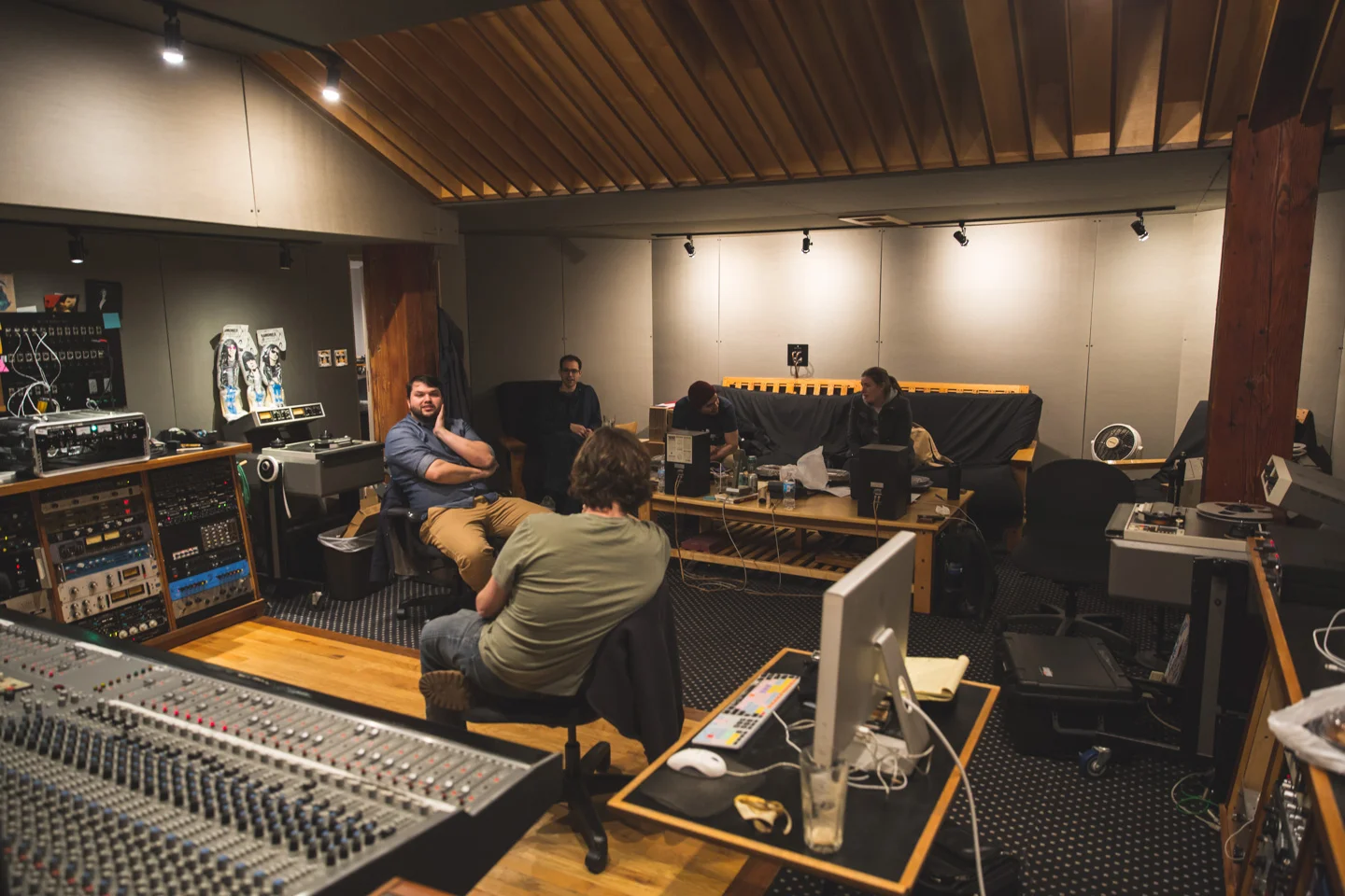 Burst and Bloom In-Studio-0029 (Web).jpg