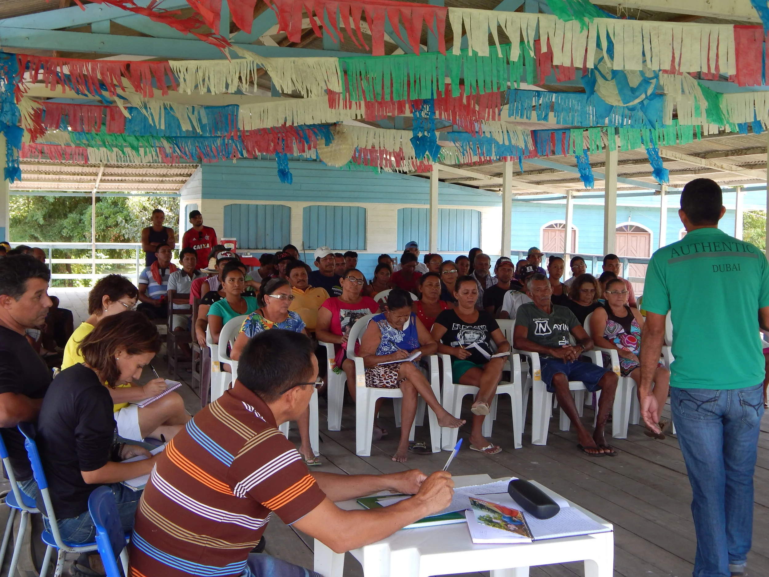 Moradores pedem apoio de órgãos para fiscalização em lagos do Rio Amazonas