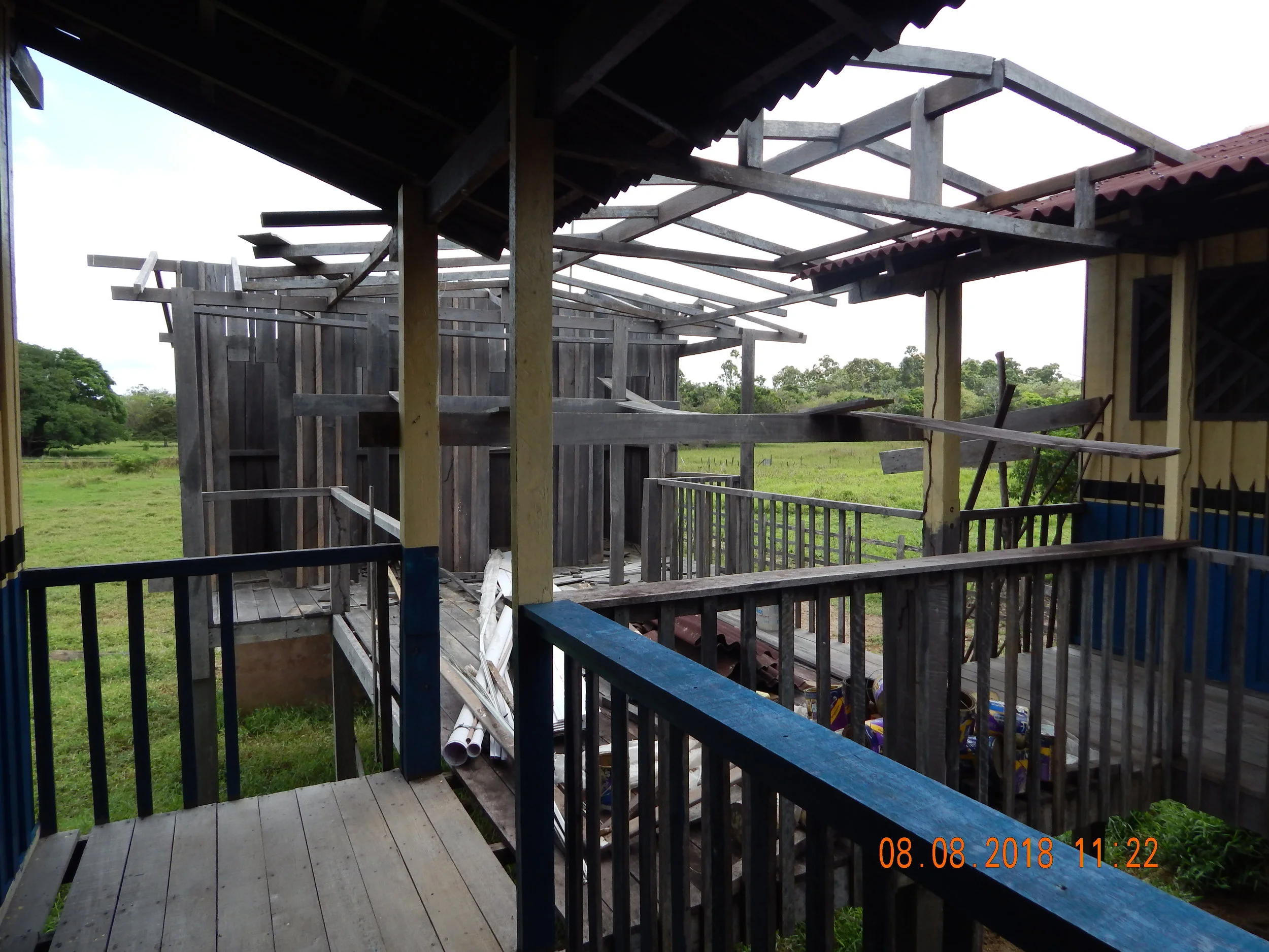 Estudantes ribeirinhos estão sem ir às aulas na região do Ituqui por falta de transporte