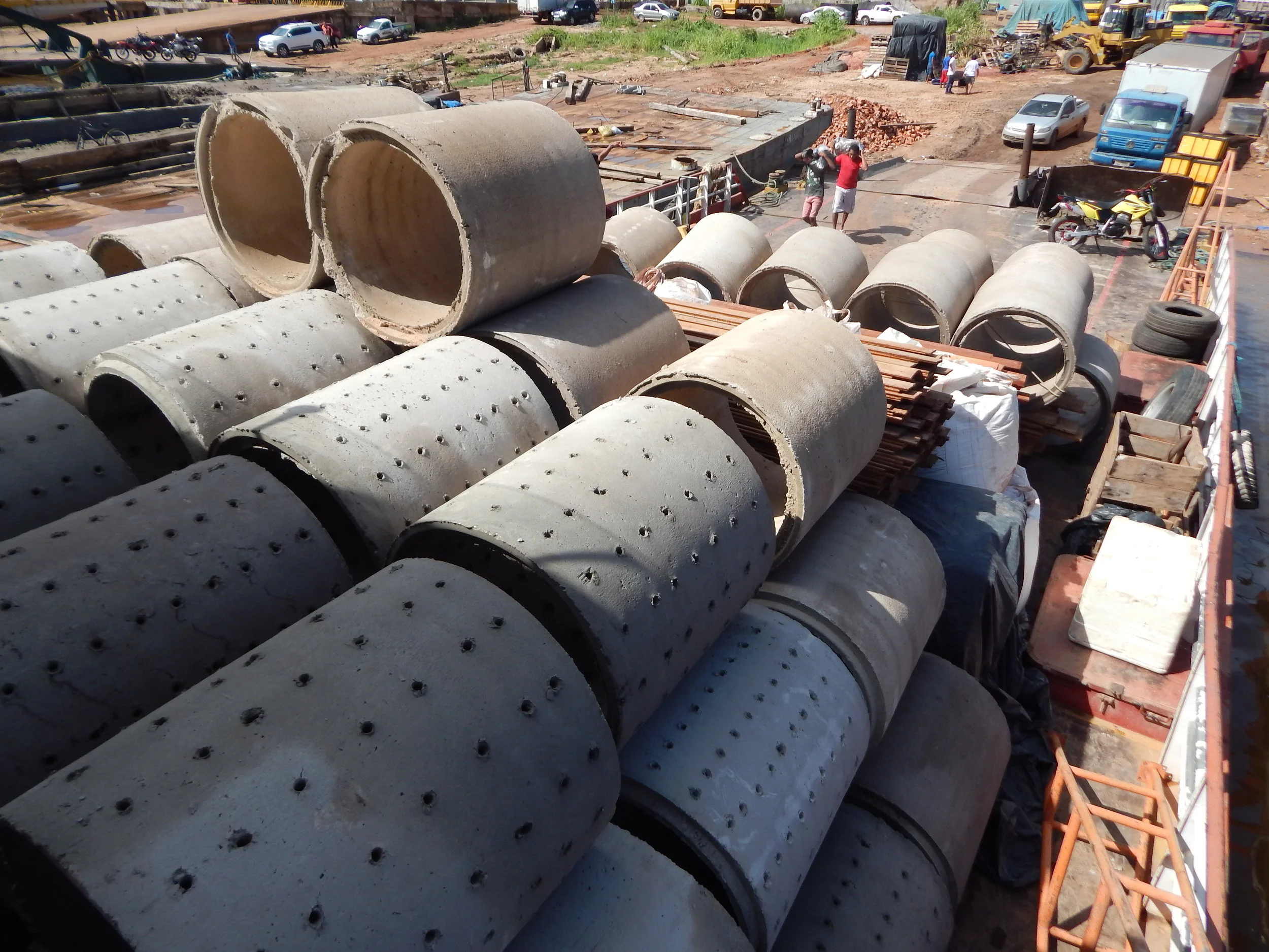 Materiais para fossas e banheiros chegam à Correio do Tapará
