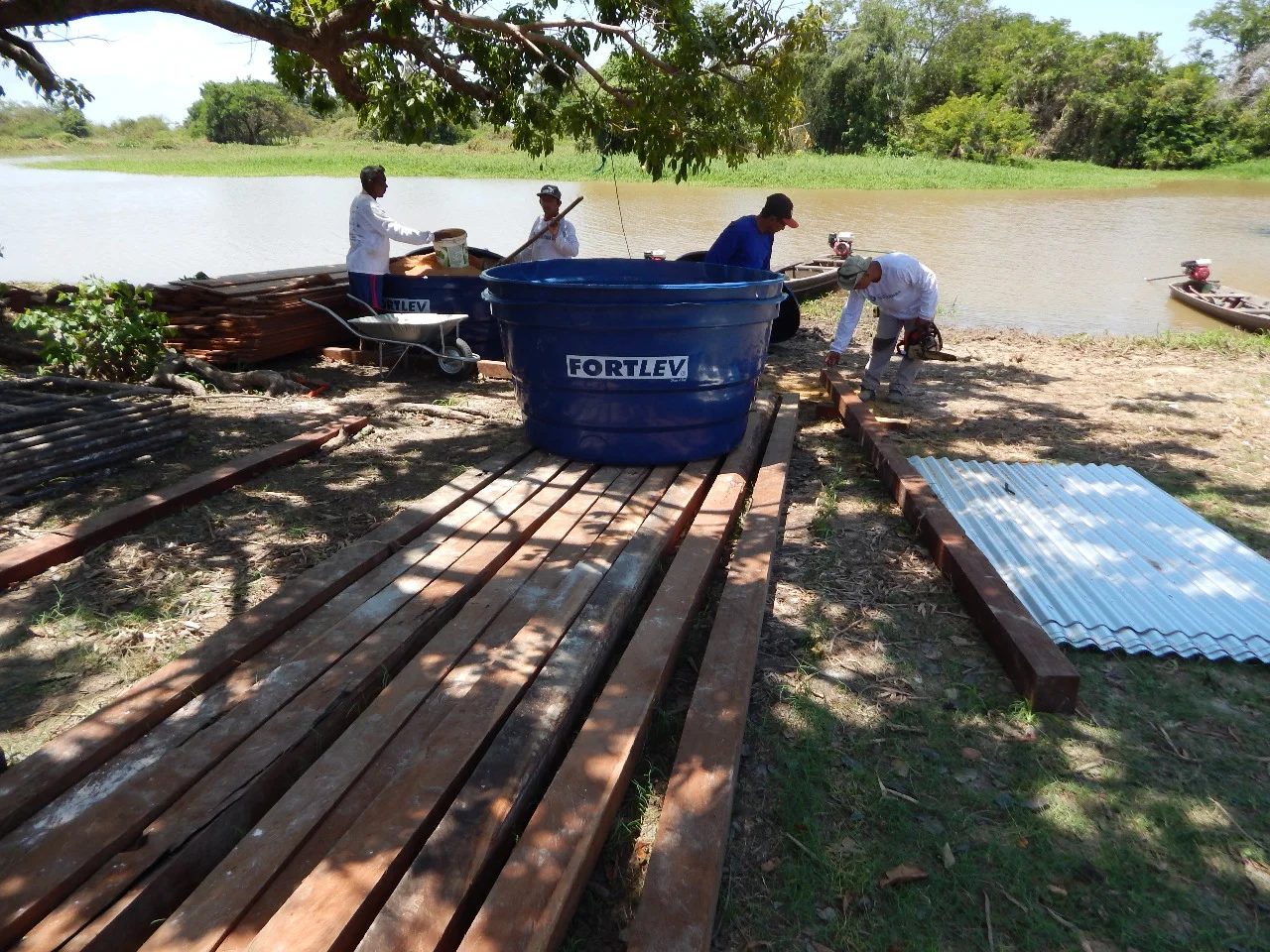 Comunidade Campos do Urucurituba: capacitação em técnicas de construção e manutenção de sistemas de captação de água de chuva