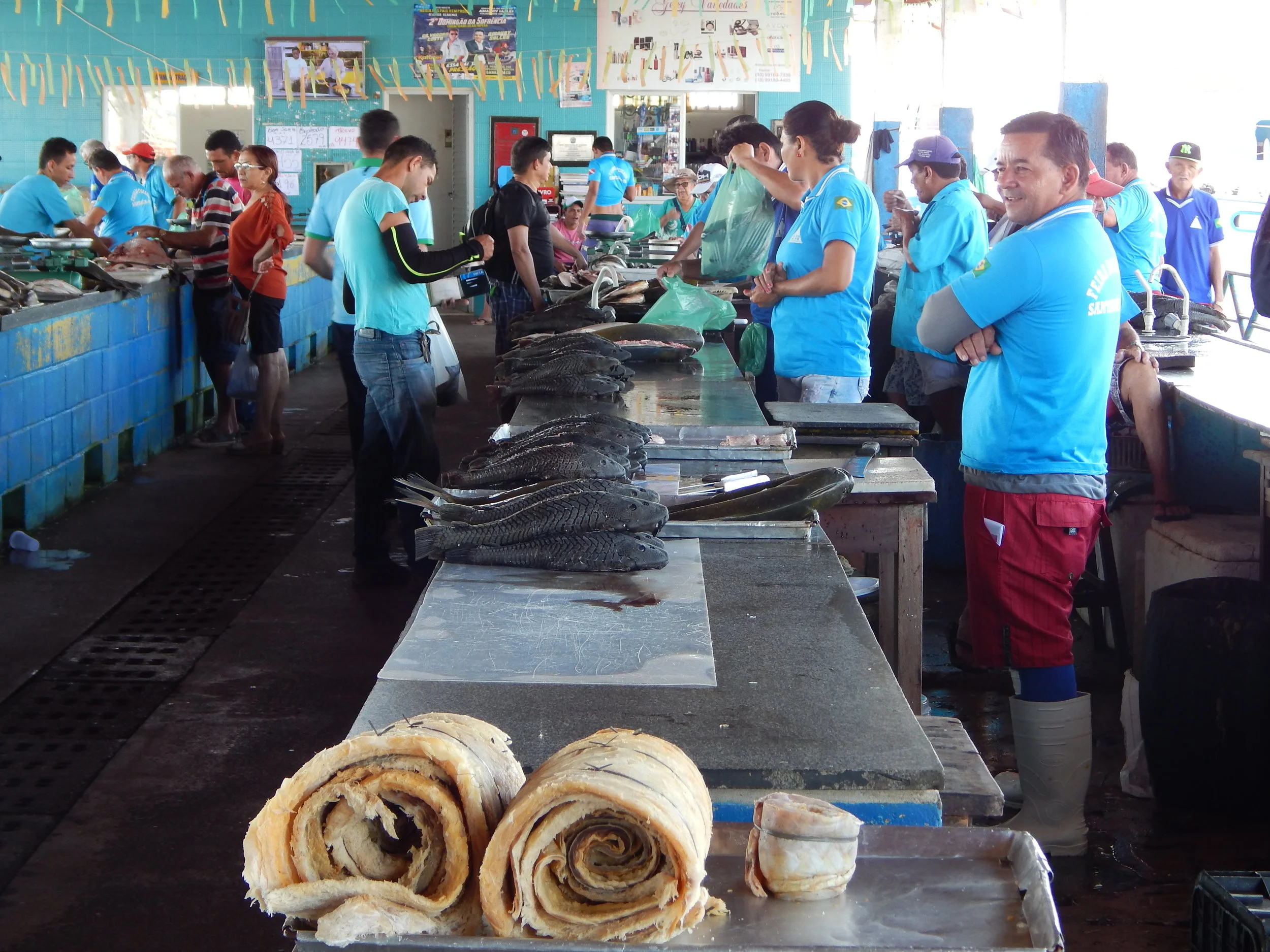 Pescadores aprovam em assembleia regimento interno do uso da Feira do Pescado