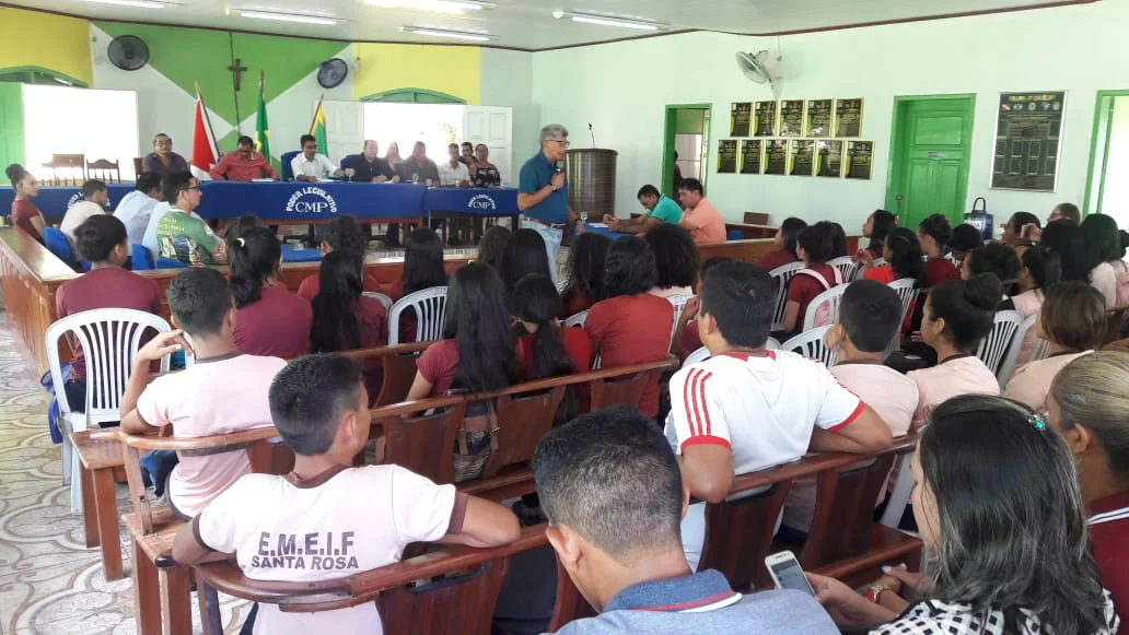 Audiência Pública no município de Prainha discute manejo sustentável do Acari
