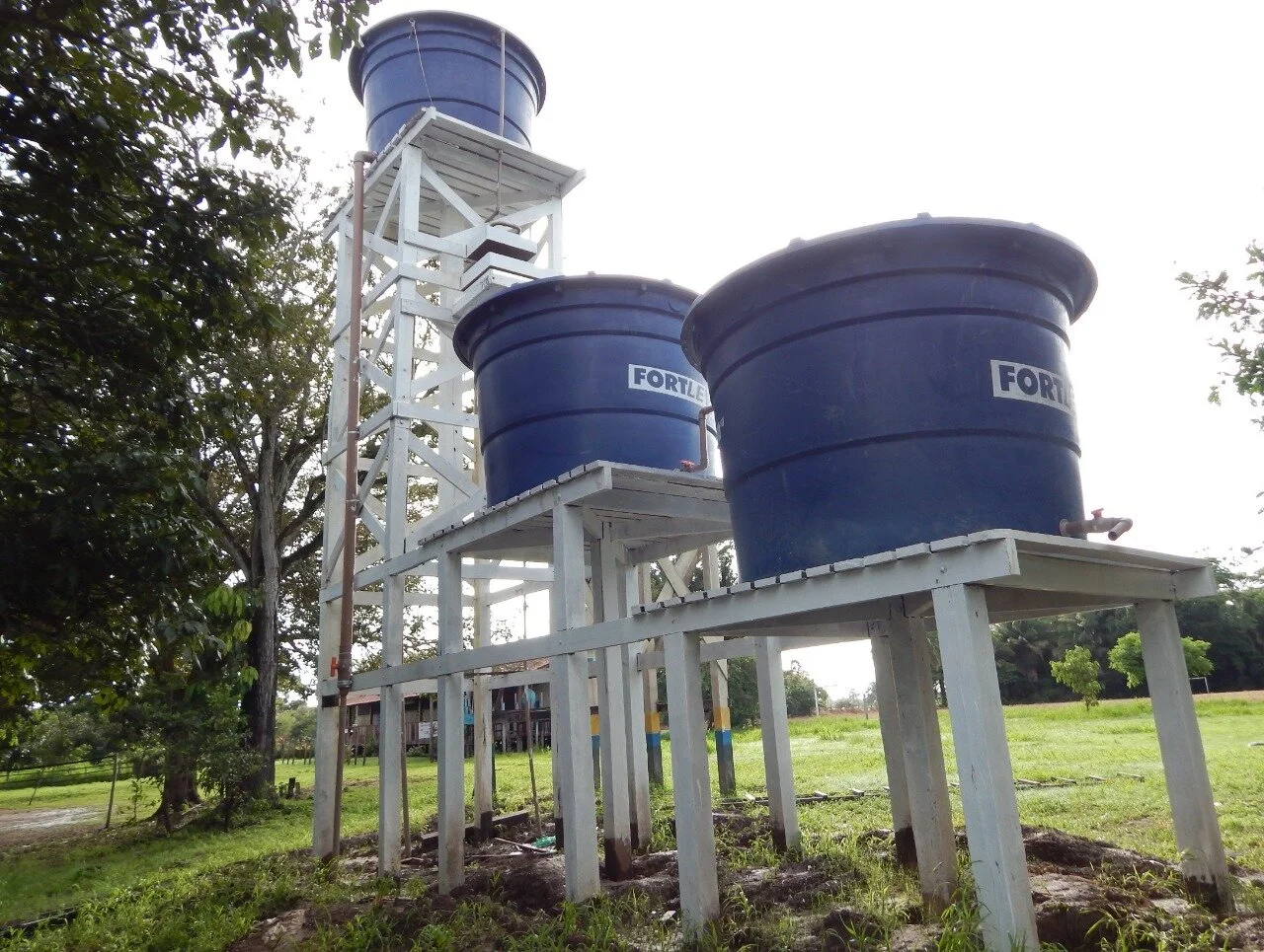 Mais de setenta famílias são beneficiadas com tecnologias de água e saneamento na várzea de Santarém 