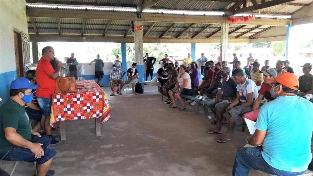 Lideranças do PAE Lago Grande discutem regulamentação dos acordos de pesca em encontro regional&nbsp;