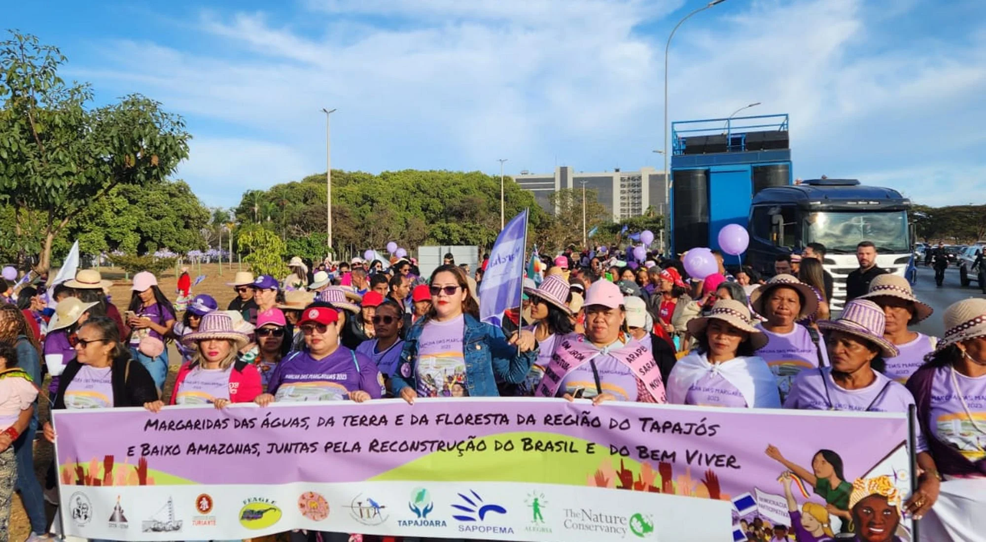 Mulheres do Tapajós e baixo Amazonas entregam carta ao MMA durante Marcha das Margaridas&nbsp;