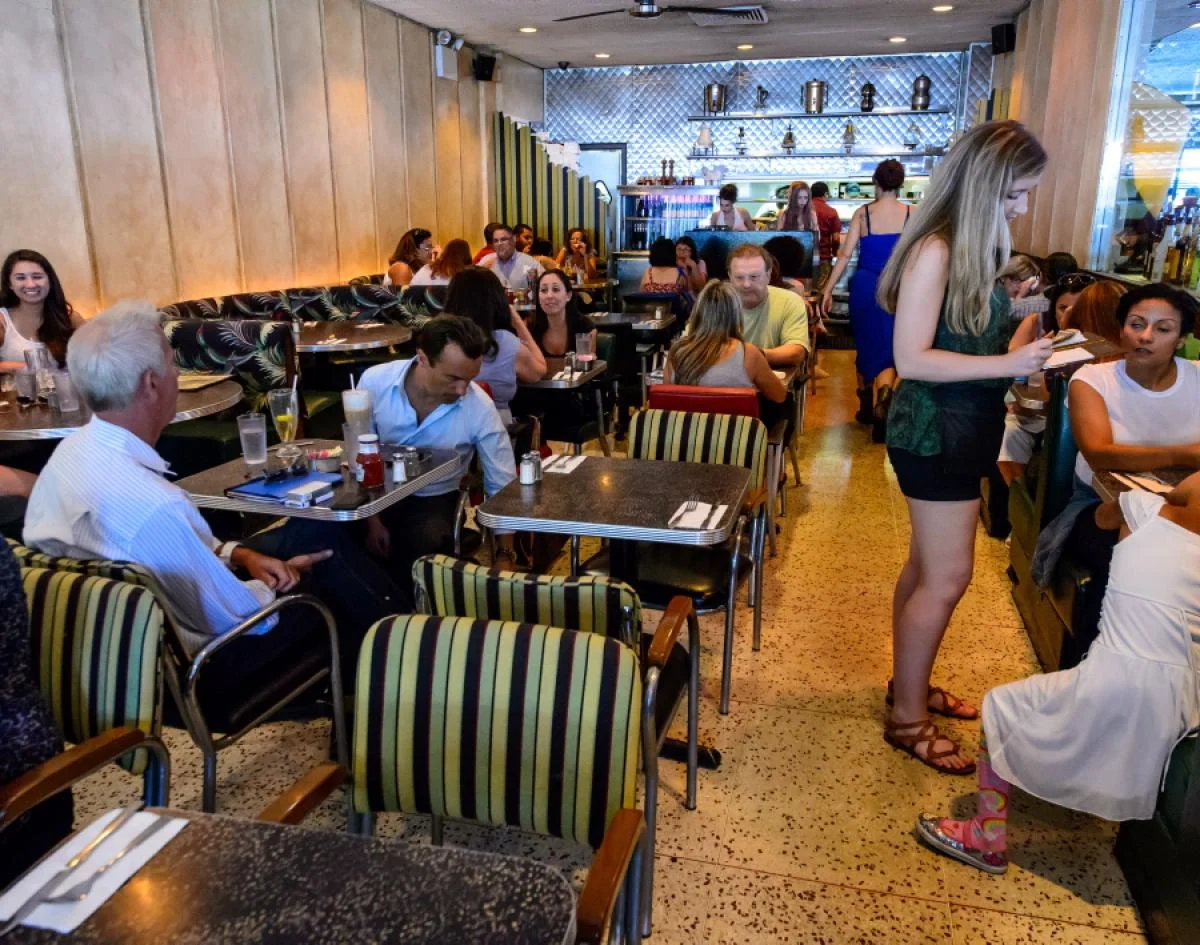 coffee-shop NYC 2.jpg