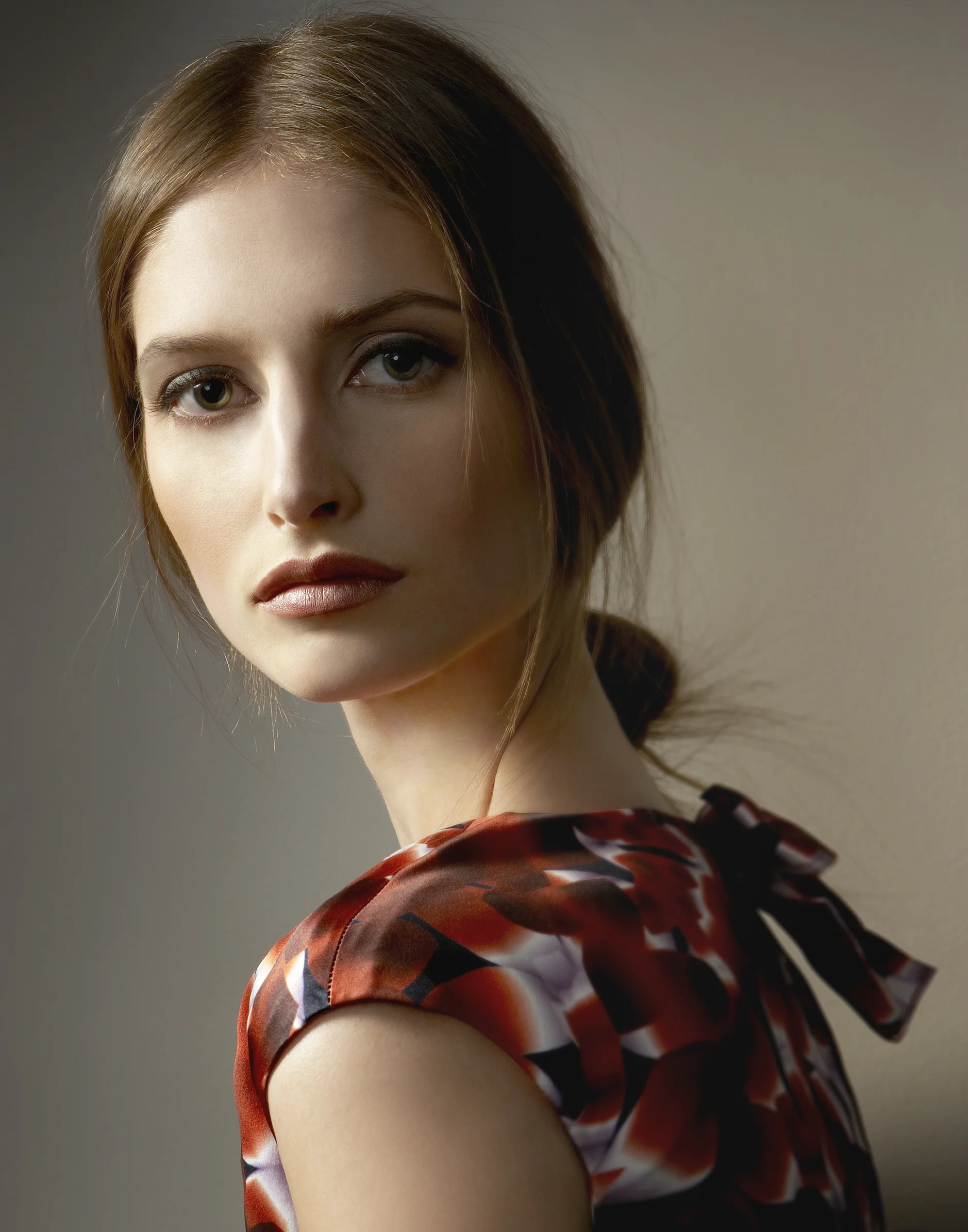 RESIZE_11x14p044 BGB0KEJ-E-CAROLINA-HERRER_009Rp.jpg