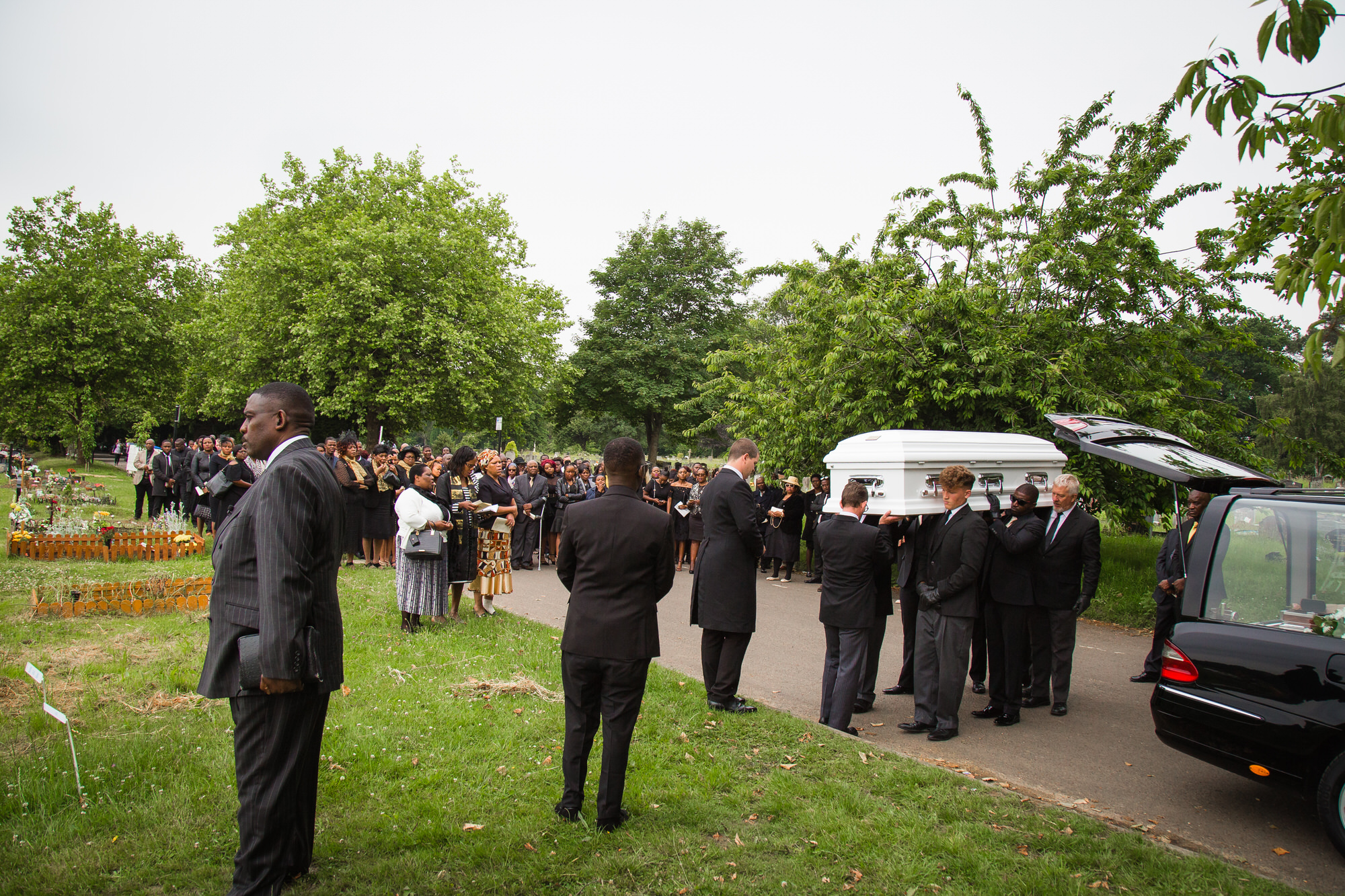  Southampton Funeral Photographer at Hollybrook Cemetery 
