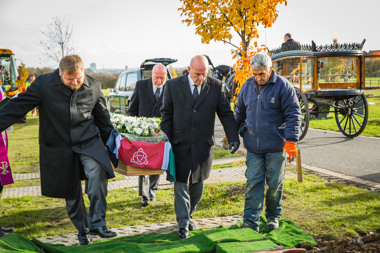  Gilroes Cemetery and Crematorium Funeral Photographer, Leicestershire 