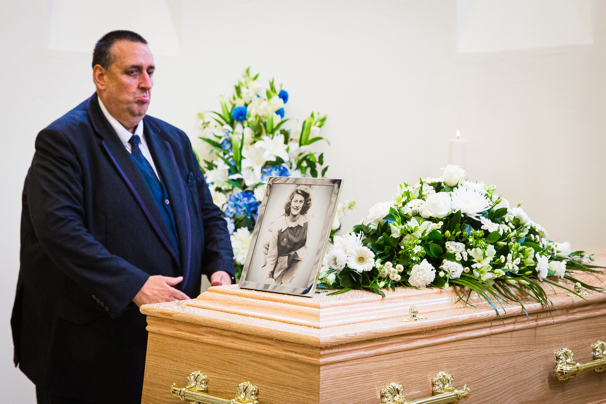 Funeral Photographer at South West Middlesex Crematorium