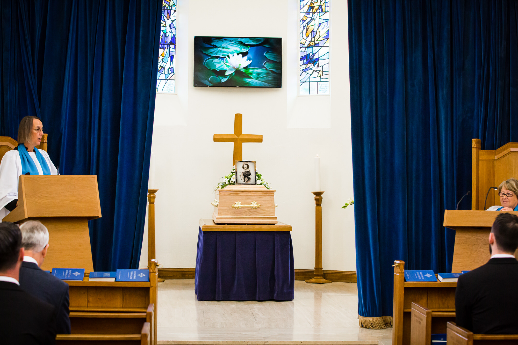 Funeral Photographer at South West Middlesex Crematorium