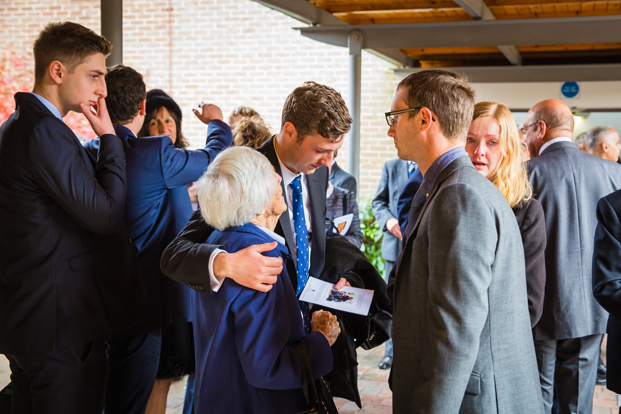 Funeral Photography at Chilterns Crematorium with Heritage & Son