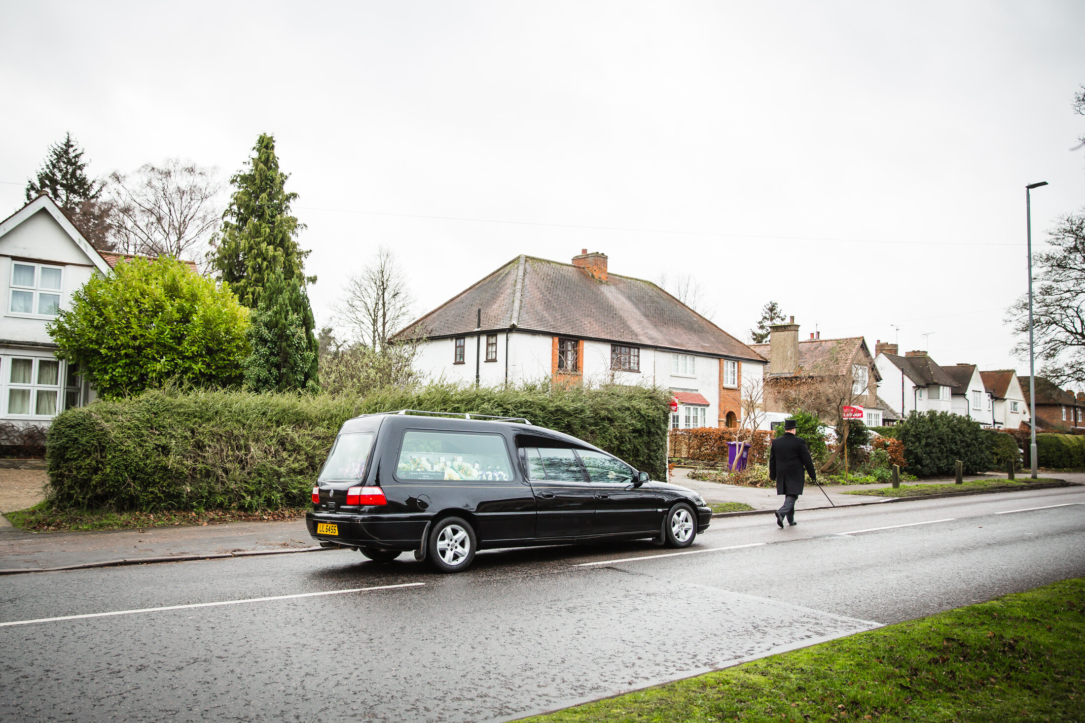 ICKNIELD WAY CEMETERY, Hertfordshire Funeral Photographer