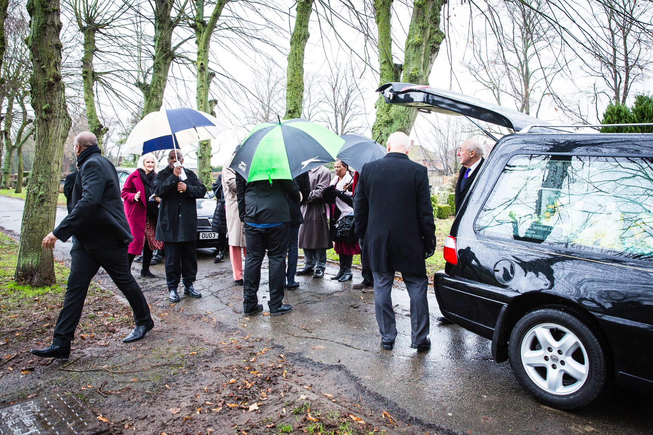 ICKNIELD WAY CEMETERY, Hertfordshire Funeral Photographer