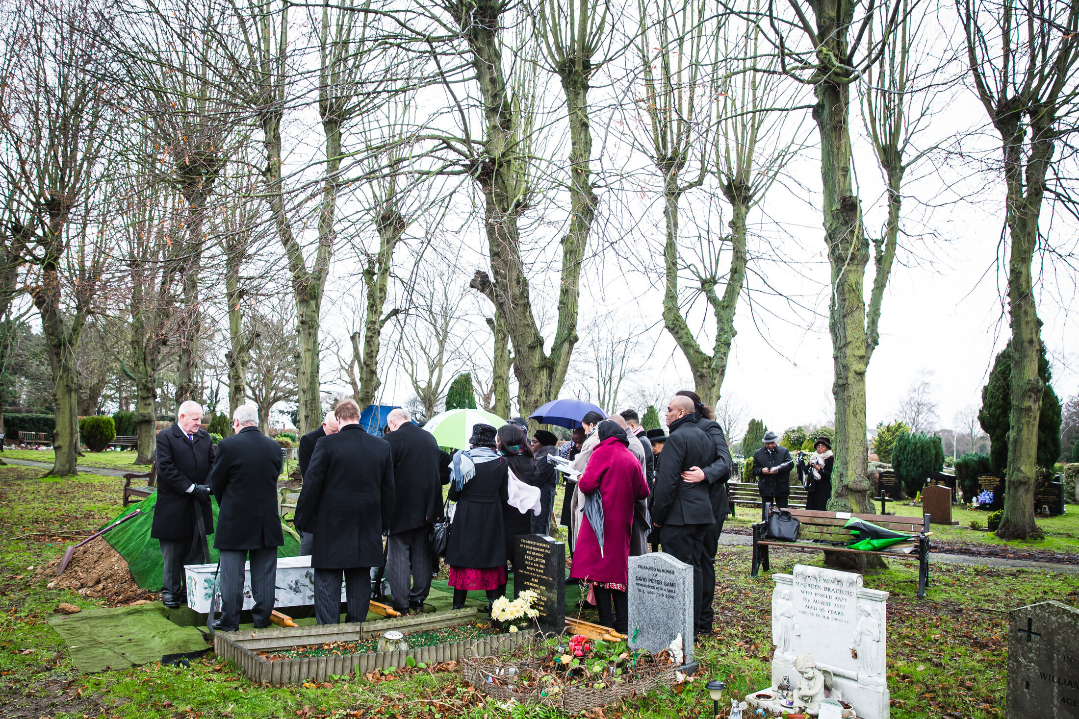 ICKNIELD WAY CEMETERY, Hertfordshire Funeral Photographer