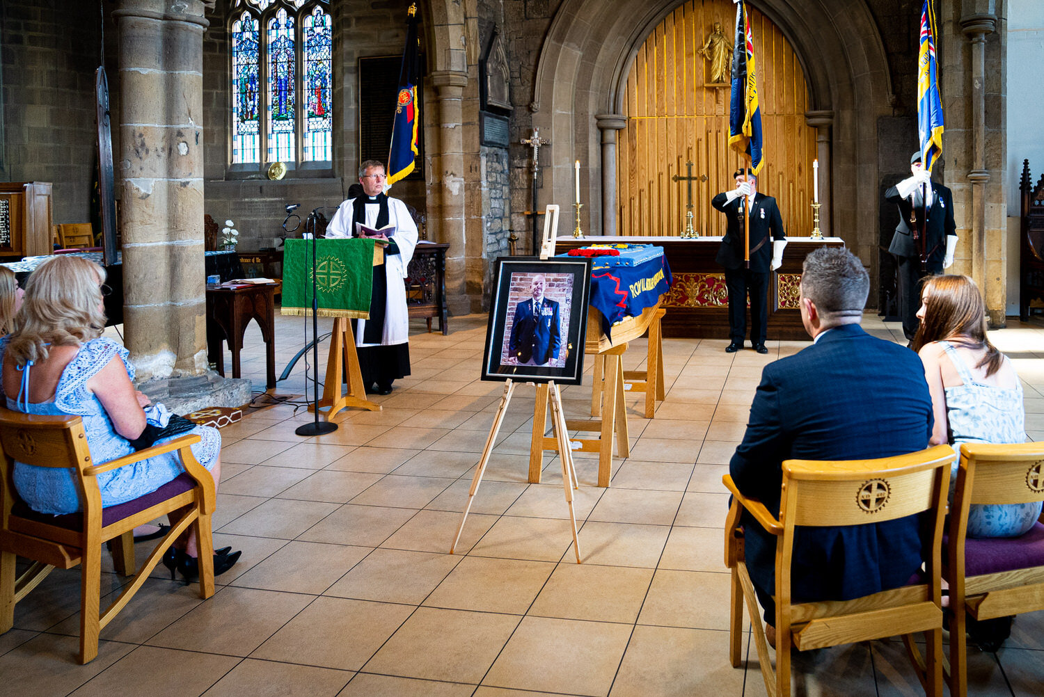 Yorkshire Funeral Photographer at Dewsbury Minster and Eric F Bo